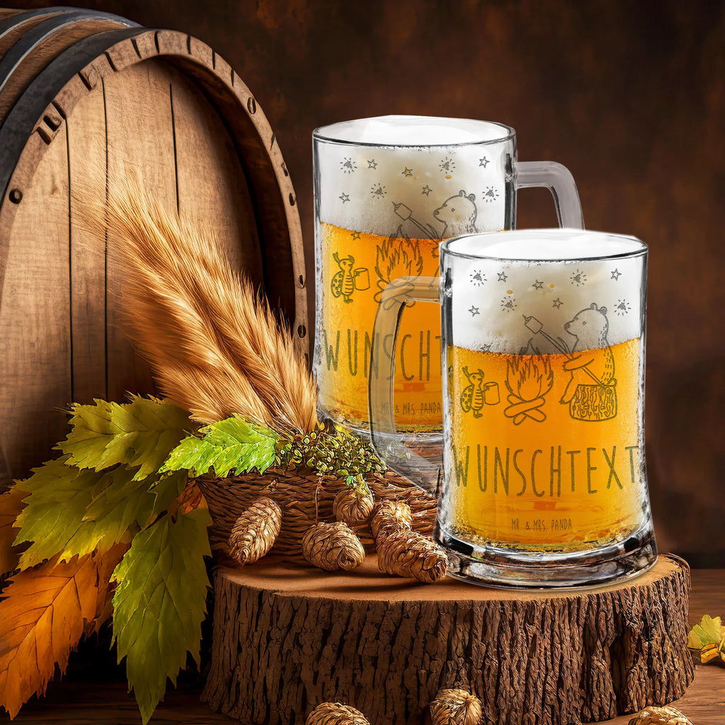 Personalisierter Gravur Bierkrug Bär & Marienkäfer Lagerfeuer Personalisierter Bierkrug, Personalisierter Bier Krug, Personalisiertes Bierkrug Glas, Bierkrug mit Namen, Bier Krug mit Namen, Bierkrug Glas mit Namen, Vatertag, Wunschtext, Wunschname, Personalisierbar, Selbst gestalten, Bär, Teddy, Teddybär, Lagerfeuer