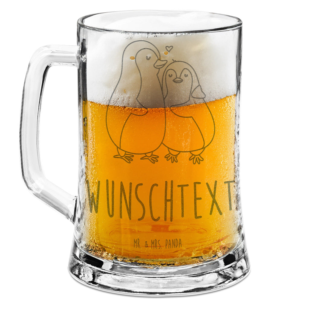 Personalisierter Gravur Bierkrug Pinguin umarmen Personalisierter Bierkrug, Personalisierter Bier Krug, Personalisiertes Bierkrug Glas, Bierkrug mit Namen, Bier Krug mit Namen, Bierkrug Glas mit Namen, Vatertag, Wunschtext, Wunschname, Personalisierbar, Selbst gestalten, Pinguin, Liebe, Liebespaar, Liebesbeweis, Liebesgeschenk, Verlobung, Jahrestag, Hochzeitstag, Hochzeit, Hochzeitsgeschenk