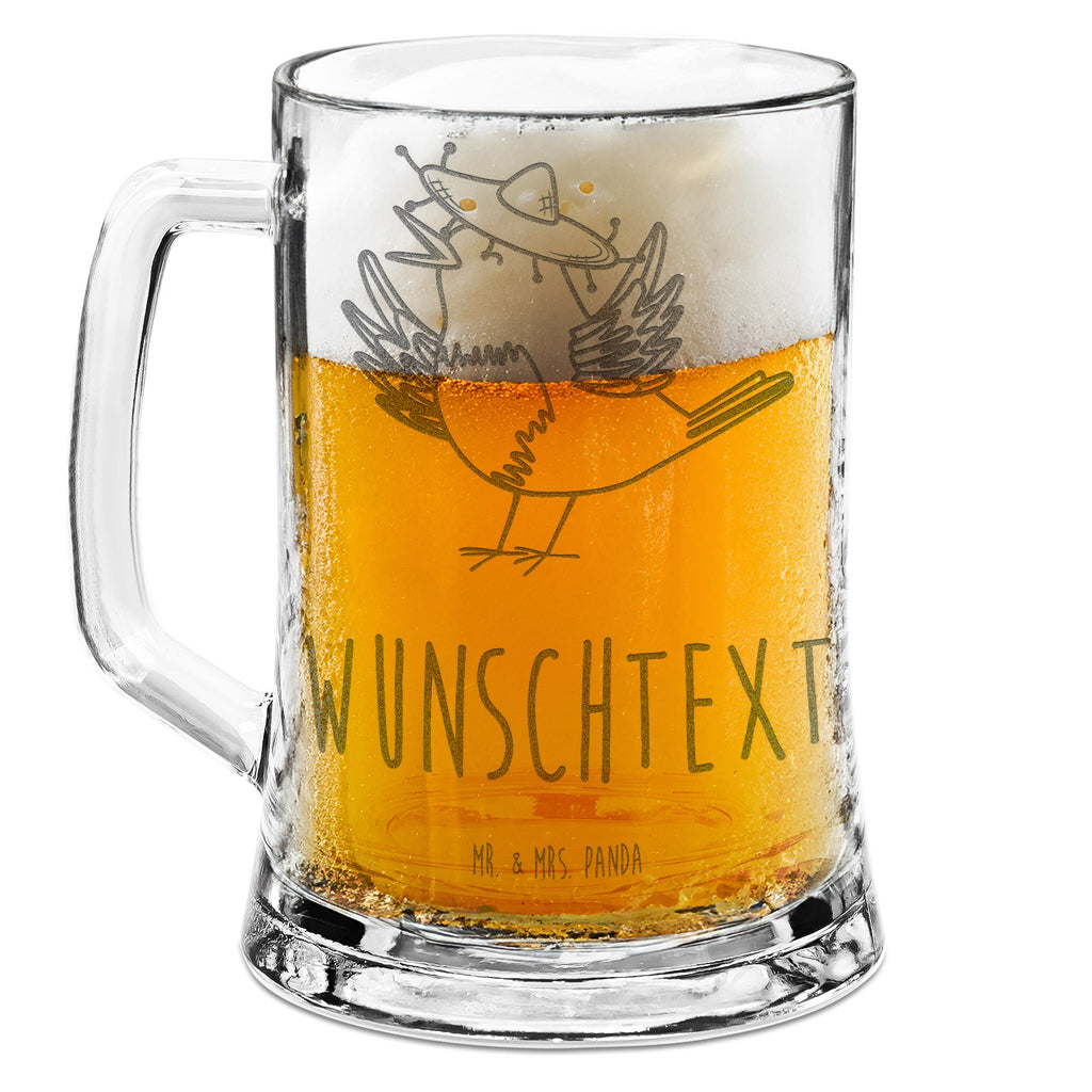 Personalisierter Gravur Bierkrug Rabe Sombrero Personalisierter Bierkrug, Personalisierter Bier Krug, Personalisiertes Bierkrug Glas, Bierkrug mit Namen, Bier Krug mit Namen, Bierkrug Glas mit Namen, Vatertag, Wunschtext, Wunschname, Personalisierbar, Selbst gestalten, Tiermotive, Gute Laune, lustige Sprüche, Tiere, Rabe, Vogel, Vögel, Spruch positiv, fröhlich sein, glücklich sein, Glück Spruch, froh, Elster, Motivation