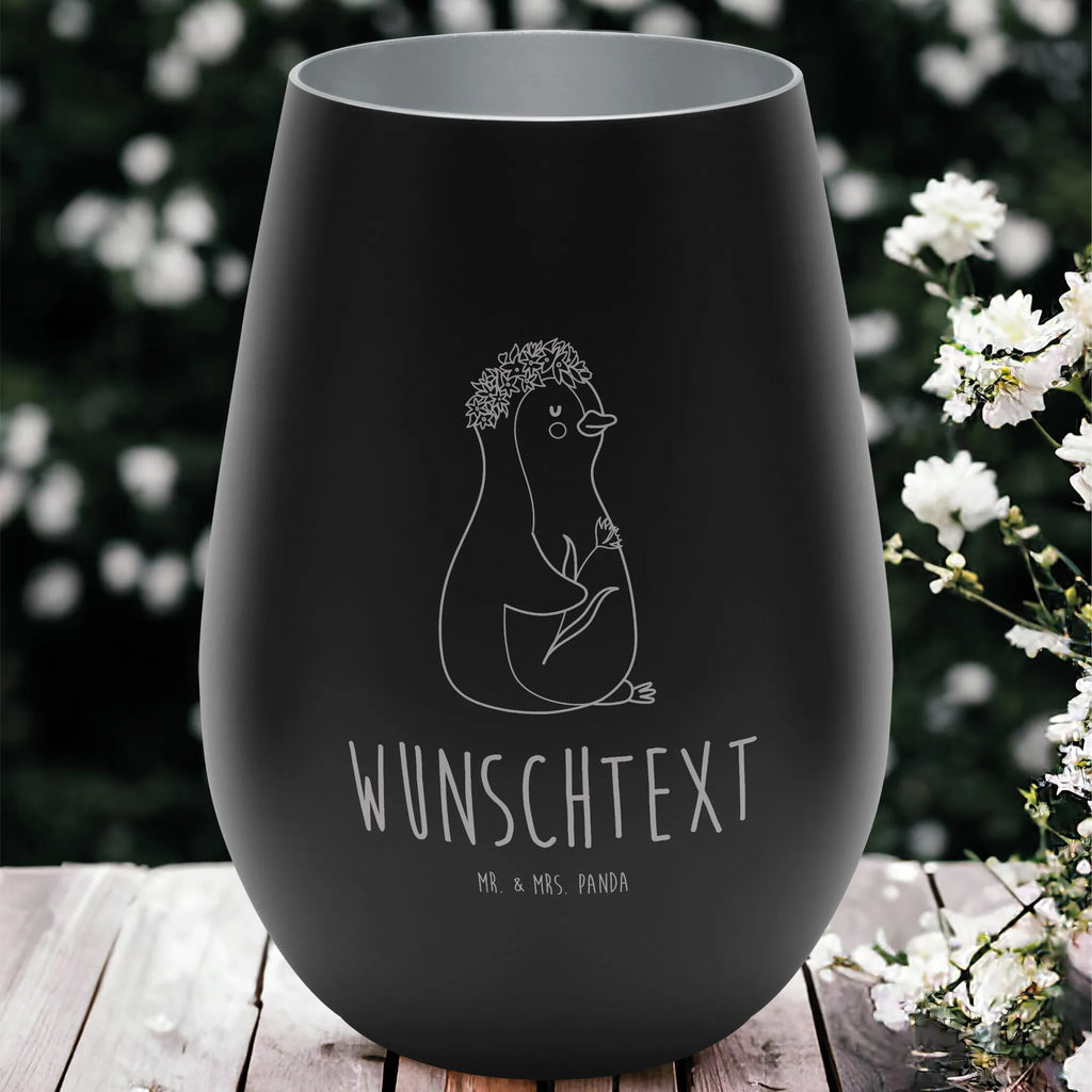 Gold Windlicht Personalisiert Pinguin Blumen Personalisiertes Windlicht, Personalisiertes Teelicht, Personalisiertes Graviertes Windlicht, Personalisiertes Windlicht Gravur, Personalisierte Kerze, Personalisiertes Windlicht aus Glas, Personalisiertes Teelicht aus Glas, Personalisiertes Windlicht mit Namen, Teelicht mit Namen, Graviertes Windlicht mit Namen, Windlicht Gravur mit Namen, Kerze mit Namen, Windlicht aus Glas mit Namen, Teelicht aus Glas mit Namen, Wunschtext, Personalisierbar, Selbst gestalten, Pinguin, Pinguine, Blumenkranz, Universum, Leben, Wünsche, Ziele, Lebensziele, Motivation, Lebenslust, Liebeskummer, Geschenkidee