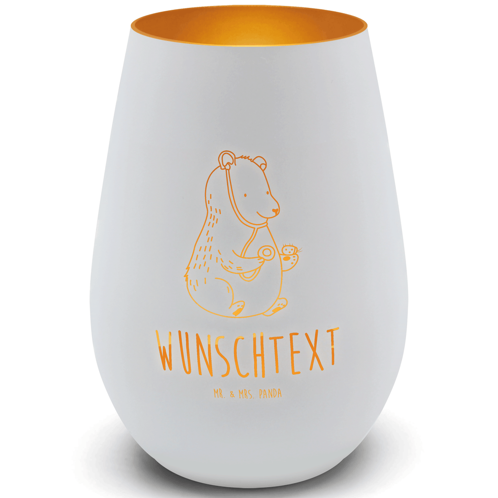 Gold Windlicht Personalisiert Bär Arzt Personalisiertes Windlicht, Personalisiertes Teelicht, Personalisiertes Graviertes Windlicht, Personalisiertes Windlicht Gravur, Personalisierte Kerze, Personalisiertes Windlicht aus Glas, Personalisiertes Teelicht aus Glas, Personalisiertes Windlicht mit Namen, Teelicht mit Namen, Graviertes Windlicht mit Namen, Windlicht Gravur mit Namen, Kerze mit Namen, Windlicht aus Glas mit Namen, Teelicht aus Glas mit Namen, Wunschtext, Personalisierbar, Selbst gestalten, Bär, Teddy, Teddybär, Arzt, Ärztin, Doktor, Professor, Doktorin, Professorin