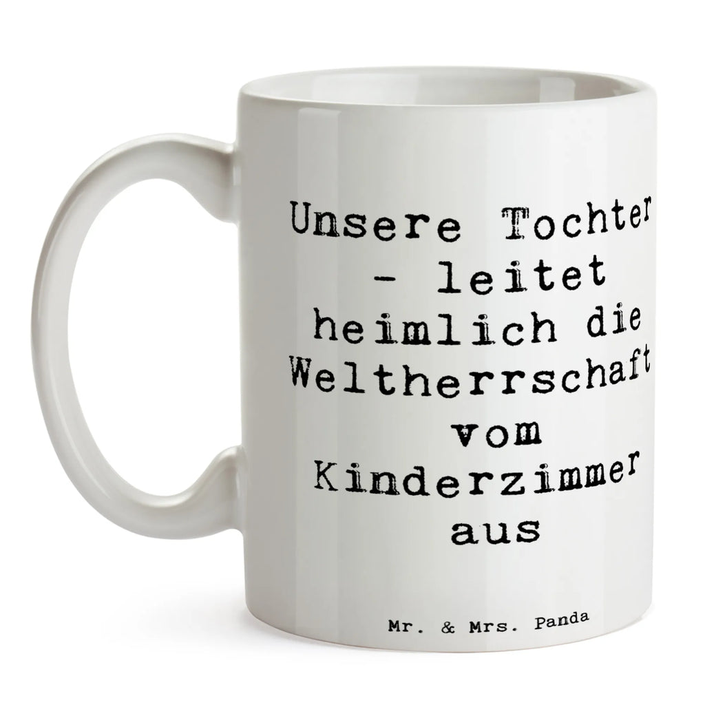 Tasse Spruch Tochter Weltherrschaft Tasse, Kaffeetasse, Teetasse, Becher, Kaffeebecher, Teebecher, Keramiktasse, Porzellantasse, Büro Tasse, Geschenk Tasse, Tasse Sprüche, Tasse Motive, Kaffeetassen, Tasse bedrucken, Designer Tasse, Cappuccino Tassen, Schöne Teetassen, Familie, Vatertag, Muttertag, Bruder, Schwester, Mama, Papa, Oma, Opa