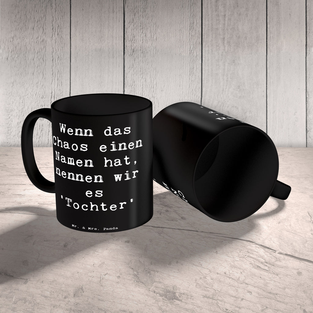 Tasse Spruch Chaos Tochter Tasse, Kaffeetasse, Teetasse, Becher, Kaffeebecher, Teebecher, Keramiktasse, Porzellantasse, Büro Tasse, Geschenk Tasse, Tasse Sprüche, Tasse Motive, Kaffeetassen, Tasse bedrucken, Designer Tasse, Cappuccino Tassen, Schöne Teetassen, Familie, Vatertag, Muttertag, Bruder, Schwester, Mama, Papa, Oma, Opa