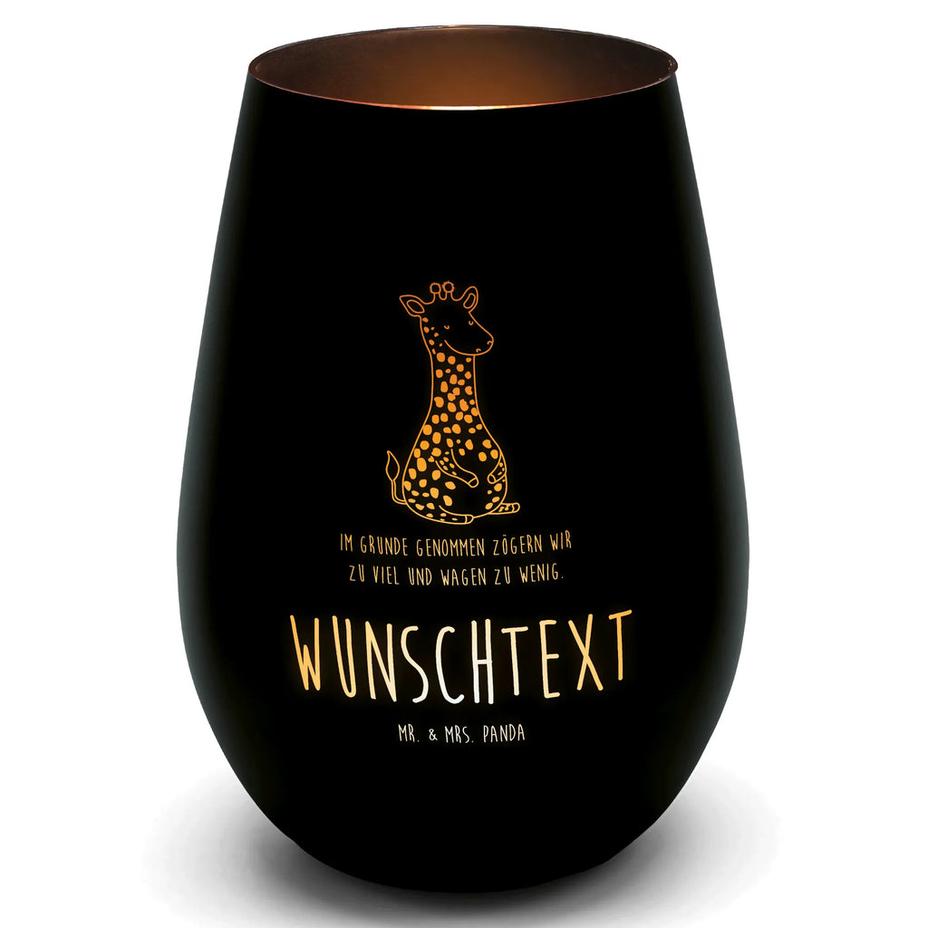 Gold Windlicht Personalisiert Giraffe Zufrieden Personalisiertes Windlicht, Personalisiertes Teelicht, Personalisiertes Graviertes Windlicht, Personalisiertes Windlicht Gravur, Personalisierte Kerze, Personalisiertes Windlicht aus Glas, Personalisiertes Teelicht aus Glas, Personalisiertes Windlicht mit Namen, Teelicht mit Namen, Graviertes Windlicht mit Namen, Windlicht Gravur mit Namen, Kerze mit Namen, Windlicht aus Glas mit Namen, Teelicht aus Glas mit Namen, Wunschtext, Personalisierbar, Selbst gestalten, Afrika, Wildtiere, Giraffe, Zufrieden, Glück, Abenteuer