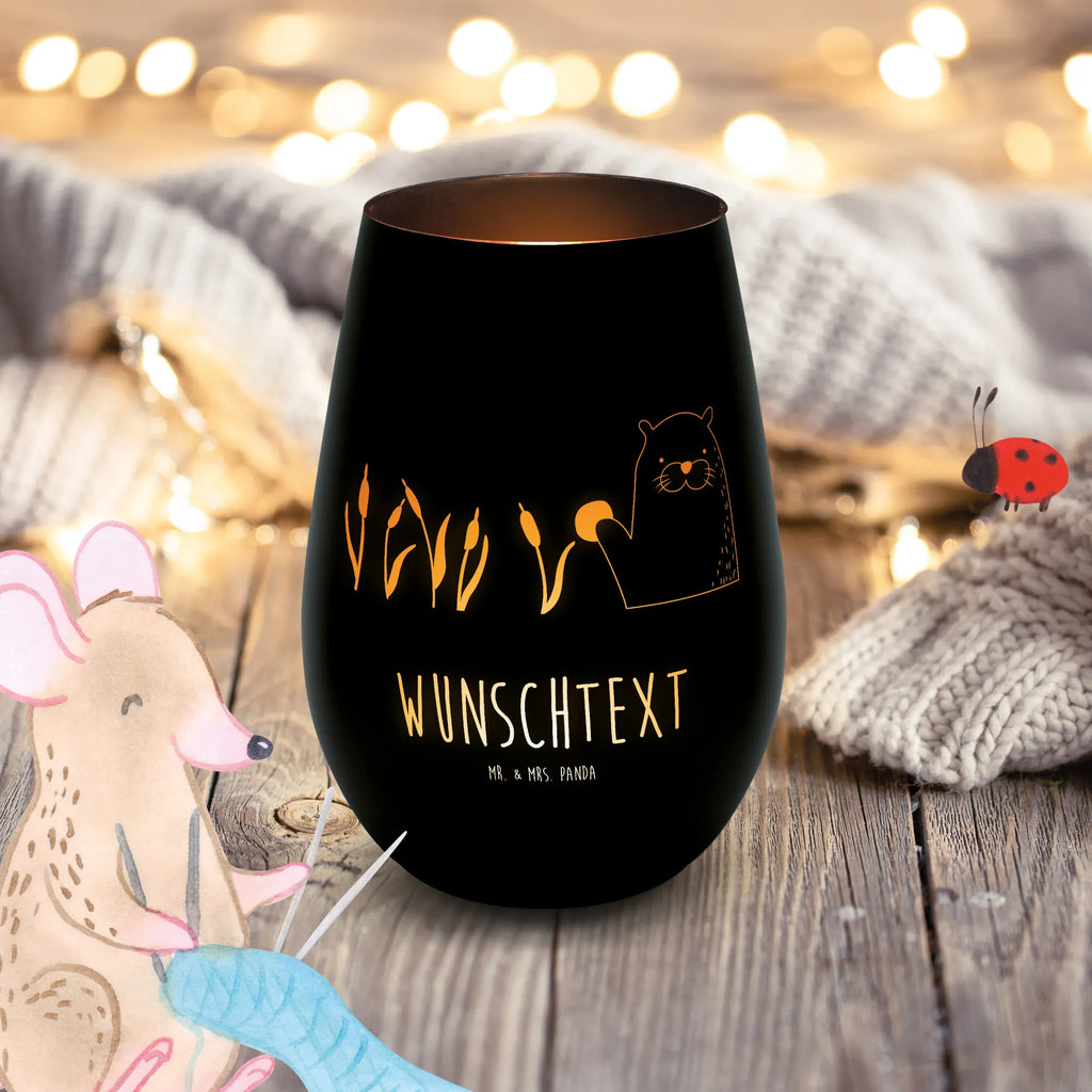 Gold Windlicht Personalisiert Otter Stein Personalisiertes Windlicht, Personalisiertes Teelicht, Personalisiertes Graviertes Windlicht, Personalisiertes Windlicht Gravur, Personalisierte Kerze, Personalisiertes Windlicht aus Glas, Personalisiertes Teelicht aus Glas, Personalisiertes Windlicht mit Namen, Teelicht mit Namen, Graviertes Windlicht mit Namen, Windlicht Gravur mit Namen, Kerze mit Namen, Windlicht aus Glas mit Namen, Teelicht aus Glas mit Namen, Wunschtext, Personalisierbar, Selbst gestalten, Otter, Fischotter, Seeotter, Otter Seeotter See Otter