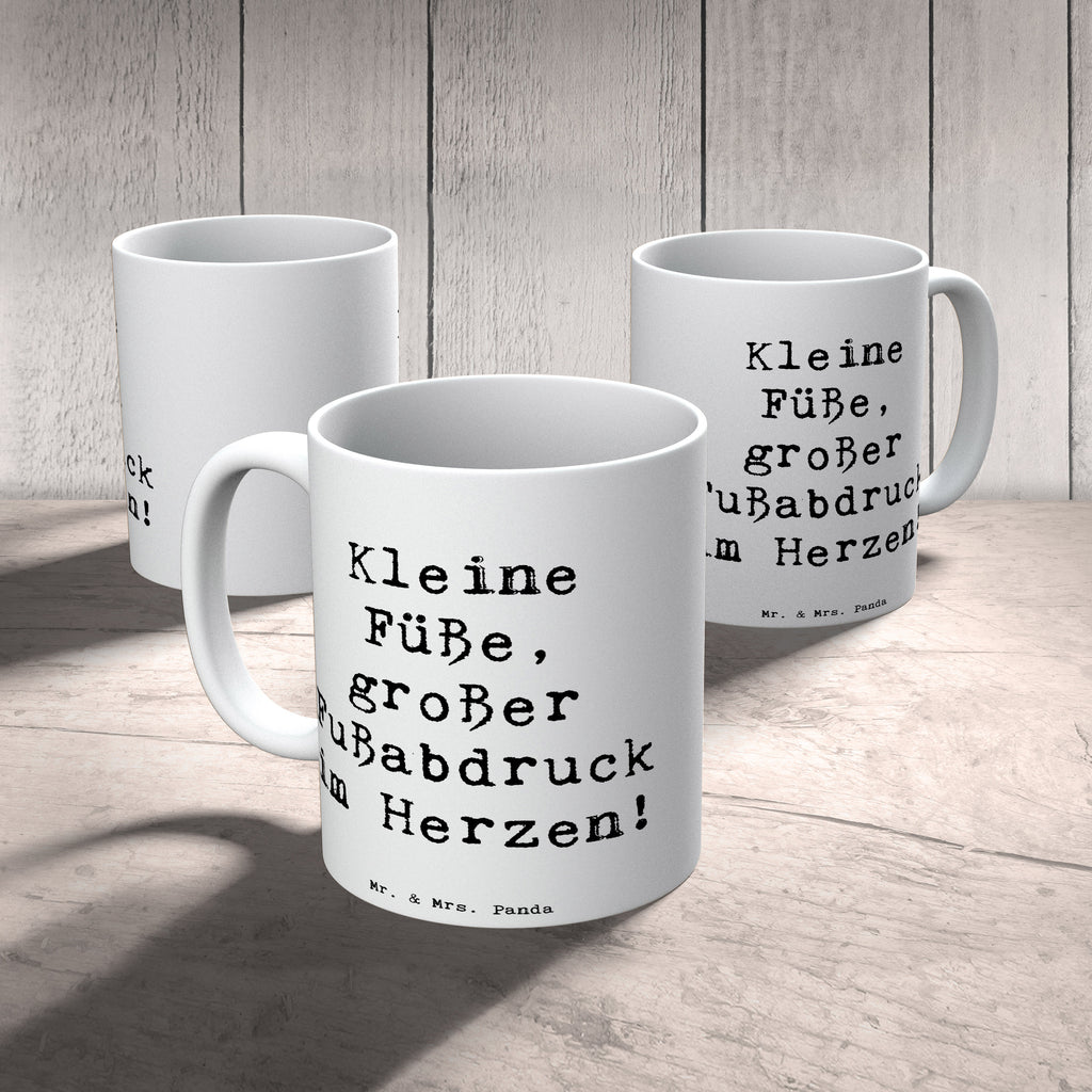 Tasse Spruch Kind Fußabdruck Tasse, Kaffeetasse, Teetasse, Becher, Kaffeebecher, Teebecher, Keramiktasse, Porzellantasse, Büro Tasse, Geschenk Tasse, Tasse Sprüche, Tasse Motive, Kaffeetassen, Tasse bedrucken, Designer Tasse, Cappuccino Tassen, Schöne Teetassen, Familie, Vatertag, Muttertag, Bruder, Schwester, Mama, Papa, Oma, Opa