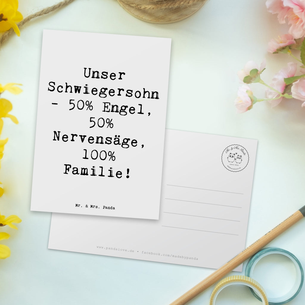 Postkarte Spruch Unser Schwiegersohn. 50% Engel, 50% Nervensäge, 100% Familie! Postkarte, Karte, Geschenkkarte, Grußkarte, Einladung, Ansichtskarte, Geburtstagskarte, Einladungskarte, Dankeskarte, Ansichtskarten, Einladung Geburtstag, Einladungskarten Geburtstag, Familie, Vatertag, Muttertag, Bruder, Schwester, Mama, Papa, Oma, Opa