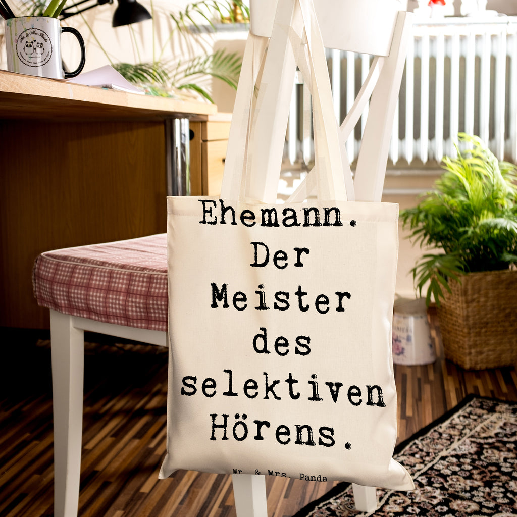 Tragetasche Spruch Ehemann Meister Beuteltasche, Beutel, Einkaufstasche, Jutebeutel, Stoffbeutel, Tasche, Shopper, Umhängetasche, Strandtasche, Schultertasche, Stofftasche, Tragetasche, Badetasche, Jutetasche, Einkaufstüte, Laptoptasche, Familie, Vatertag, Muttertag, Bruder, Schwester, Mama, Papa, Oma, Opa