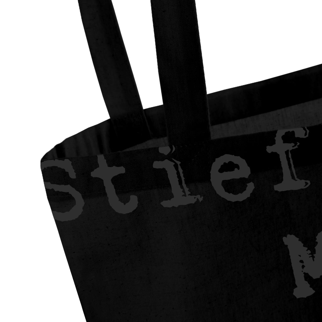 Tragetasche Spruch Stiefbruder Upgrade Beuteltasche, Beutel, Einkaufstasche, Jutebeutel, Stoffbeutel, Tasche, Shopper, Umhängetasche, Strandtasche, Schultertasche, Stofftasche, Tragetasche, Badetasche, Jutetasche, Einkaufstüte, Laptoptasche, Familie, Vatertag, Muttertag, Bruder, Schwester, Mama, Papa, Oma, Opa