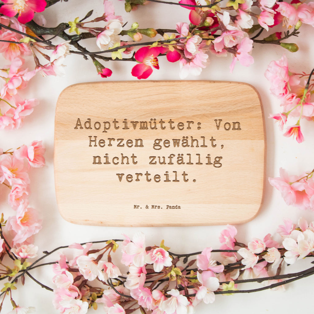 Frühstücksbrett Spruch Adoptivmütter: Von Herzen gewählt, nicht zufällig verteilt. Frühstücksbrett, Holzbrett, Schneidebrett, Schneidebrett Holz, Frühstücksbrettchen, Küchenbrett, Familie, Vatertag, Muttertag, Bruder, Schwester, Mama, Papa, Oma, Opa