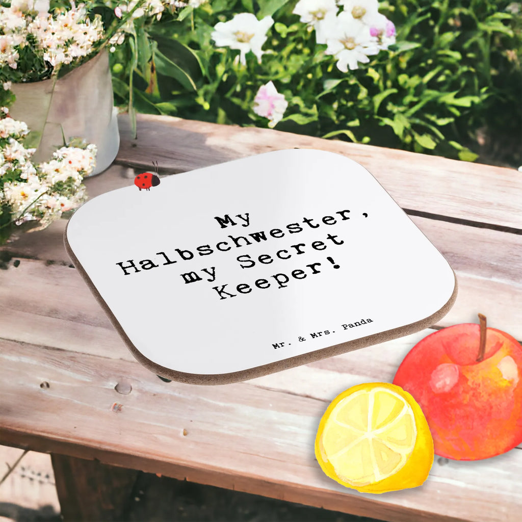 Personalisierter Untersetzer Spruch Halbschwester Geheimnishüter Personalisierte Untersetzer, PErsonalisierte Bierdeckel, Personalisierte Glasuntersetzer, Peronalisierte Untersetzer Gläser, Personalisiert Getränkeuntersetzer, Untersetzer mit Namen, Bedrucken, Personalisieren, Namensaufdruck, Familie, Vatertag, Muttertag, Bruder, Schwester, Mama, Papa, Oma, Opa