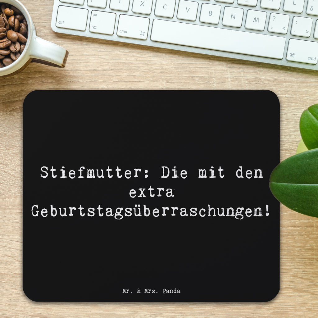 Mauspad Spruch Stiefmutter Überraschungen Mousepad, Computer zubehör, Büroausstattung, PC Zubehör, Arbeitszimmer, Mauspad, Einzigartiges Mauspad, Designer Mauspad, Mausunterlage, Mauspad Büro, Familie, Vatertag, Muttertag, Bruder, Schwester, Mama, Papa, Oma, Opa