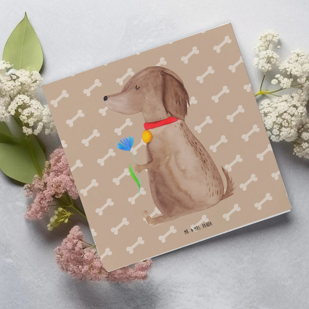 Deluxe Karte Hund Blume Karte, Grußkarte, Klappkarte, Einladungskarte, Glückwunschkarte, Hochzeitskarte, Geburtstagskarte, Hochwertige Grußkarte, Hochwertige Klappkarte, Hund, Hundemotiv, Haustier, Hunderasse, Tierliebhaber, Hundebesitzer, Sprüche, Hunde, Frauchen, Hundeliebe