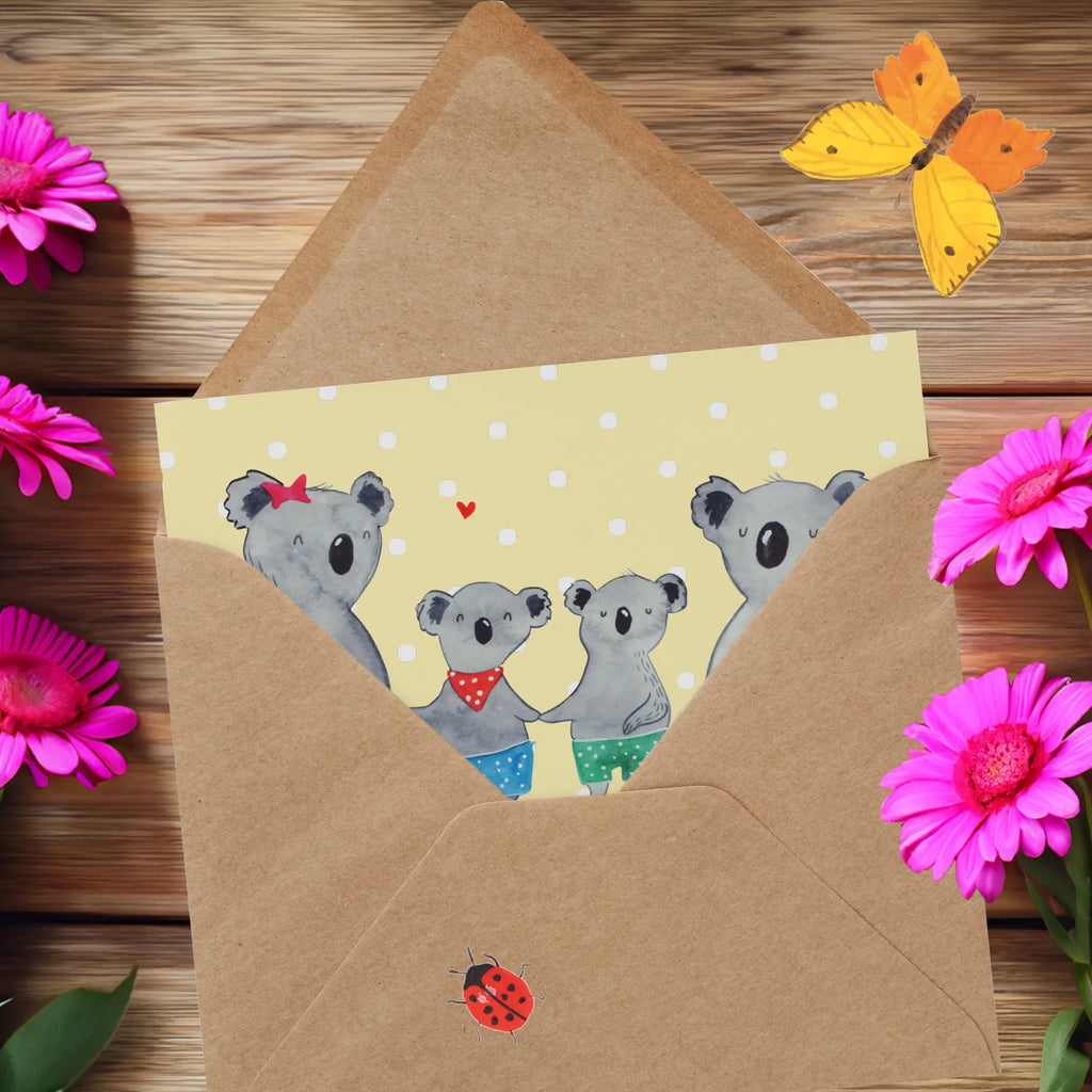 Personalisierte Deluxe Karte Koala Familie zwei Personalisierte Grußkarte, Personalisiertere Klappkarte, Personalisierte Einladungskarte, Personalisierte Glückwunschkarte, Personalisierte Hochzeitskarte, Personalisierte Geburtstagskarte, Grußkarte mit Namen, Grußkarte selber drucken, Grußkarte selbst gestalten, Grußkarte mit persönlichen Nachrichten, Grußkarte als Geldgeschenk, Grußkarten personalisiert, Personalisierte Karte, Familie, Vatertag, Muttertag, Bruder, Schwester, Mama, Papa, Oma, Opa, Koala, Koalabär, beste Familie, Familienzeit, Familienleben, Koalafamilie, Lieblingsfamilie