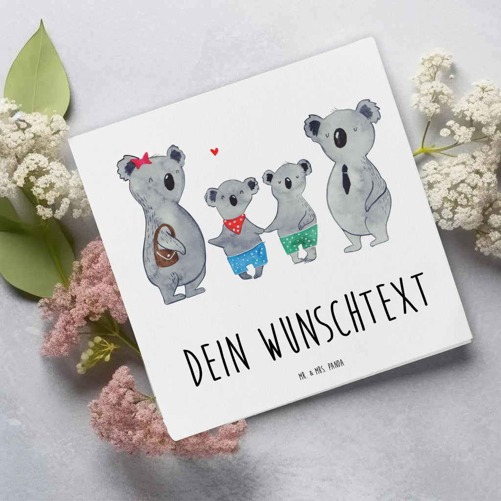 Personalisierte Deluxe Karte Koala Familie zwei Personalisierte Grußkarte, Personalisiertere Klappkarte, Personalisierte Einladungskarte, Personalisierte Glückwunschkarte, Personalisierte Hochzeitskarte, Personalisierte Geburtstagskarte, Grußkarte mit Namen, Grußkarte selber drucken, Grußkarte selbst gestalten, Grußkarte mit persönlichen Nachrichten, Grußkarte als Geldgeschenk, Grußkarten personalisiert, Personalisierte Karte, Familie, Vatertag, Muttertag, Bruder, Schwester, Mama, Papa, Oma, Opa, Koala, Koalabär, beste Familie, Familienzeit, Familienleben, Koalafamilie, Lieblingsfamilie