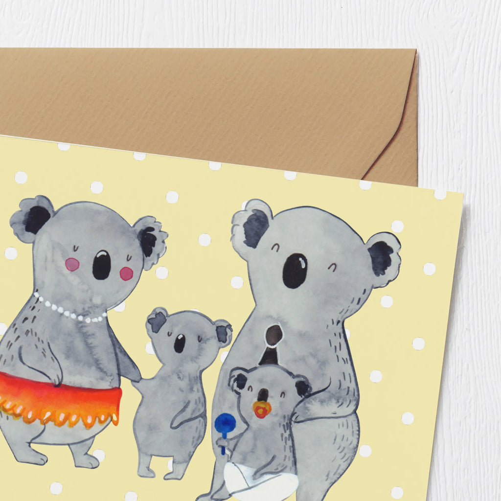 Personalisierte Deluxe Karte Koala Familie Personalisierte Grußkarte, Personalisiertere Klappkarte, Personalisierte Einladungskarte, Personalisierte Glückwunschkarte, Personalisierte Hochzeitskarte, Personalisierte Geburtstagskarte, Grußkarte mit Namen, Grußkarte selber drucken, Grußkarte selbst gestalten, Grußkarte mit persönlichen Nachrichten, Grußkarte als Geldgeschenk, Grußkarten personalisiert, Personalisierte Karte, Familie, Vatertag, Muttertag, Bruder, Schwester, Mama, Papa, Oma, Opa, Koala, Koalas, Family, Kinder, Geschwister, Familienleben