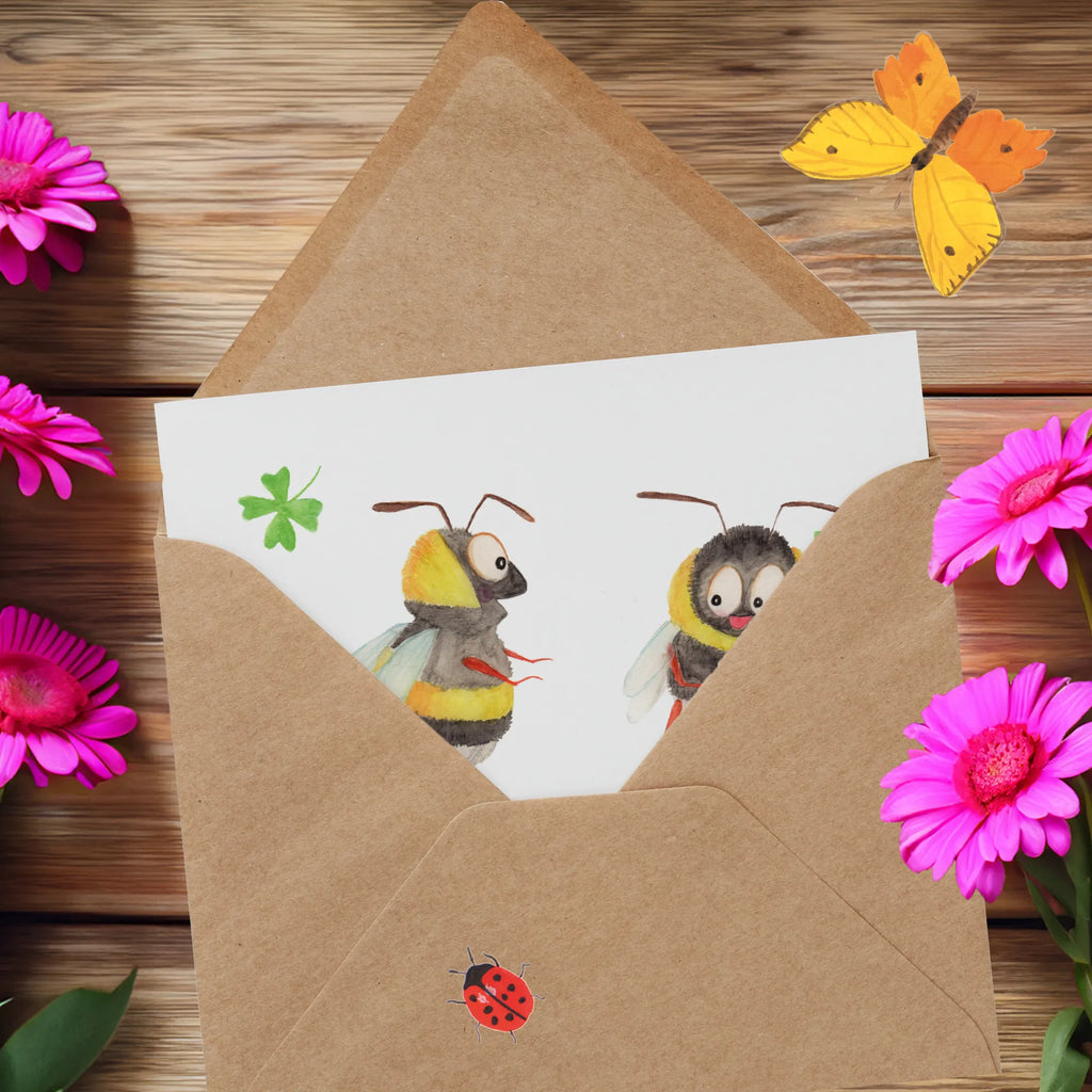 Personalisierte Deluxe Karte Bienen Paar Personalisierte Grußkarte, Personalisiertere Klappkarte, Personalisierte Einladungskarte, Personalisierte Glückwunschkarte, Personalisierte Hochzeitskarte, Personalisierte Geburtstagskarte, Grußkarte mit Namen, Grußkarte selber drucken, Grußkarte selbst gestalten, Grußkarte mit persönlichen Nachrichten, Grußkarte als Geldgeschenk, Grußkarten personalisiert, Personalisierte Karte, Liebe, Partner, Freund, Freundin, Ehemann, Ehefrau, Heiraten, Verlobung, Heiratsantrag, Liebesgeschenk, Jahrestag, Hocheitstag, Valentinstag, Geschenk für Frauen, Hochzeitstag, Mitbringsel, Geschenk für Freundin, Geschenk für Partner, Liebesbeweis, für Männer, für Ehemann, Schildkröten, verliebte Schildkröten