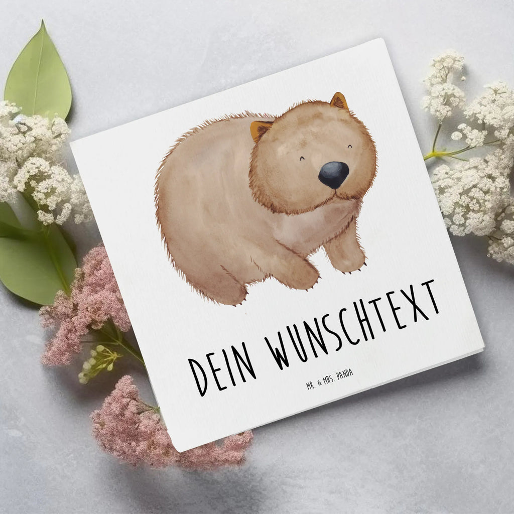 Personalisierte Deluxe Karte Wombat Personalisierte Grußkarte, Personalisiertere Klappkarte, Personalisierte Einladungskarte, Personalisierte Glückwunschkarte, Personalisierte Hochzeitskarte, Personalisierte Geburtstagskarte, Grußkarte mit Namen, Grußkarte selber drucken, Grußkarte selbst gestalten, Grußkarte mit persönlichen Nachrichten, Grußkarte als Geldgeschenk, Grußkarten personalisiert, Personalisierte Karte, Tiermotive, Gute Laune, lustige Sprüche, Tiere, Wombat, Das Leben ist schön, Motivation, Spruch, Australien