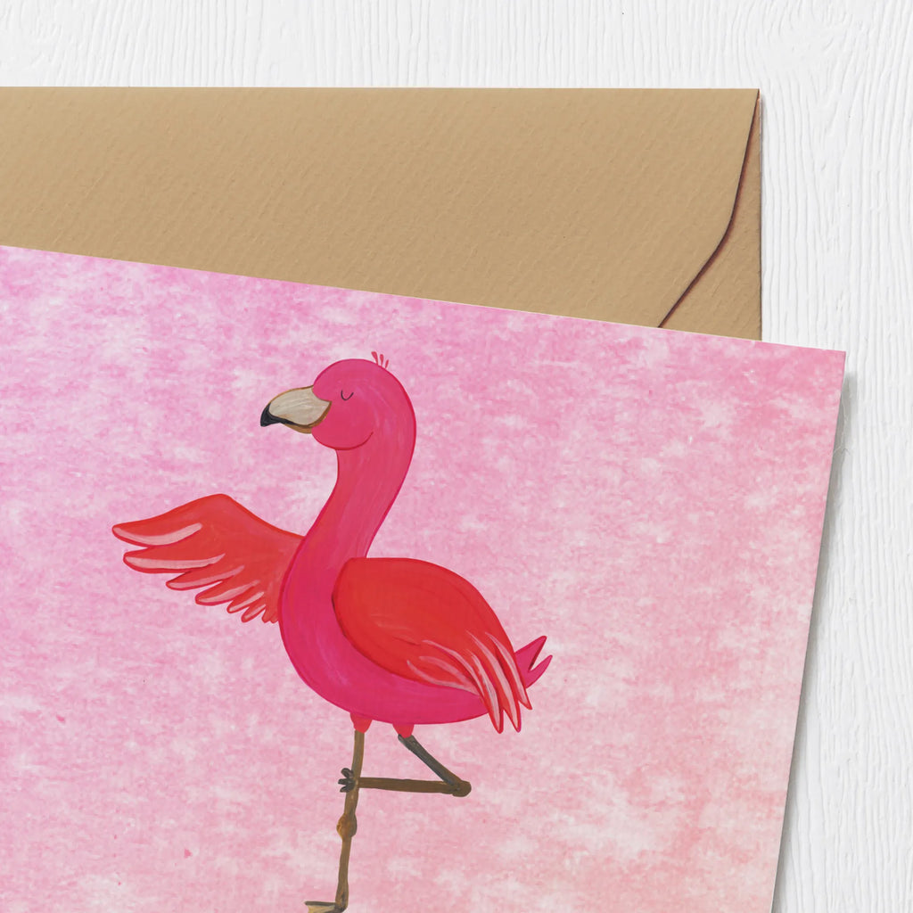 Personalisierte Deluxe Karte Flamingo Yoga Personalisierte Grußkarte, Personalisiertere Klappkarte, Personalisierte Einladungskarte, Personalisierte Glückwunschkarte, Personalisierte Hochzeitskarte, Personalisierte Geburtstagskarte, Grußkarte mit Namen, Grußkarte selber drucken, Grußkarte selbst gestalten, Grußkarte mit persönlichen Nachrichten, Grußkarte als Geldgeschenk, Grußkarten personalisiert, Personalisierte Karte, Flamingo, Vogel, Yoga, Namaste, Achtsamkeit, Yoga-Übung, Entspannung, Ärger, Aufregen, Tiefenentspannung