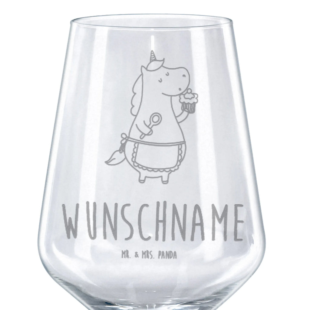 Personalisiertes Rotwein Glas Einhorn Küche Personalisiertes Rotweinglas, Personalisiertes Weinglas, Personalisiertes Rotwein Glas, Personalisiertes Weinglas mit Gravur, Personalisiertes Geschenk für Weinliebhaber, Personalisierte Spülmaschinenfeste Weingläser, Personalisiert Weinaccessoires, Rotweinglas mit Namen, Weinglas mit Namen, Rotwein Glas mit Namen, Weinglas mit Gravur mit Namen, Geschenk für Weinliebhaber mit Namen, Spülmaschinenfeste Weingläser mit Namen, Hochwertige Weinaccessoires mit Namen, Einhorn, Einhörner, Einhorn Deko, Pegasus, Unicorn, backen, Muffin, Motivation, Träumer, träumen, Bäckerin, Hobbykoch, Koch, Torte, Kuchen