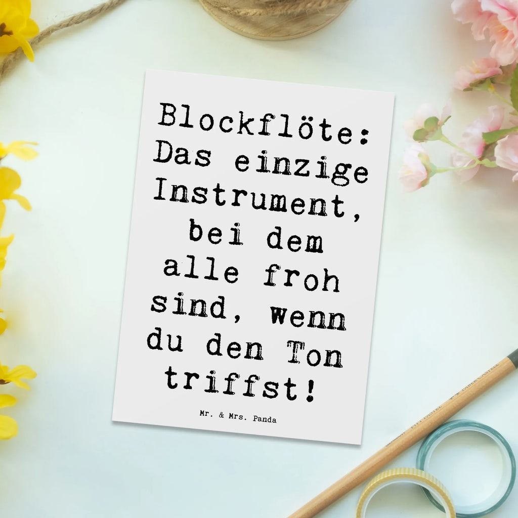 Postkarte Musikerwitz: Jubel über jeden richtigen Ton bei der Blockflöte Postkarte, Karte, Geschenkkarte, Grußkarte, Einladung, Ansichtskarte, Geburtstagskarte, Einladungskarte, Dankeskarte, Ansichtskarten, Einladung Geburtstag, Einladungskarten Geburtstag, Instrumente, Geschenke Musiker, Musikliebhaber