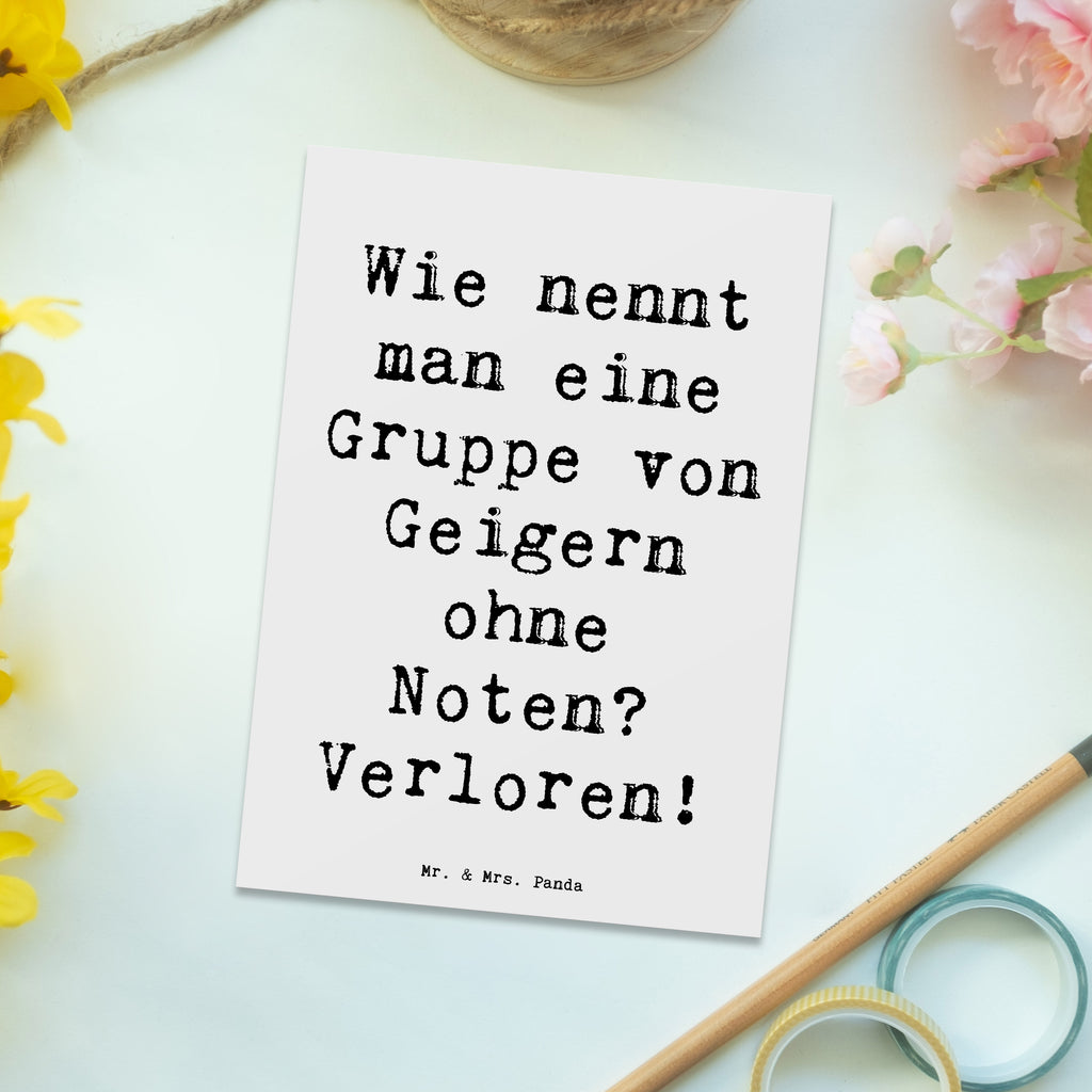 Postkarte Verloren ohne Noten - Der Violinen-Witz Postkarte, Karte, Geschenkkarte, Grußkarte, Einladung, Ansichtskarte, Geburtstagskarte, Einladungskarte, Dankeskarte, Ansichtskarten, Einladung Geburtstag, Einladungskarten Geburtstag, Instrumente, Geschenke Musiker, Musikliebhaber