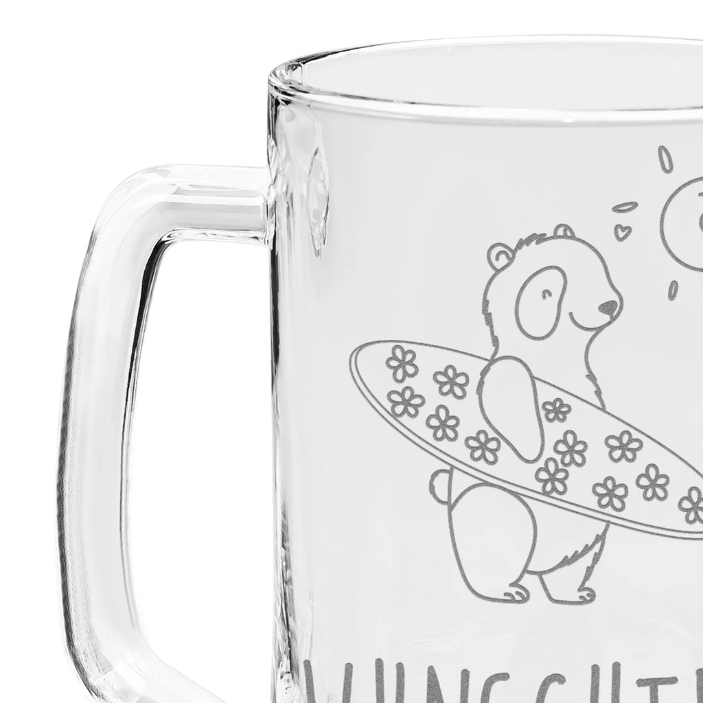 Personalisierter Gravur Bierkrug Panda Surfen Personalisierter Bierkrug, Personalisierter Bier Krug, Personalisiertes Bierkrug Glas, Bierkrug mit Namen, Bier Krug mit Namen, Bierkrug Glas mit Namen, Vatertag, Wunschtext, Wunschname, Personalisierbar, Selbst gestalten, Geschenk, Sport, Sportart, Hobby, Schenken, Danke, Dankeschön, Auszeichnung, Gewinn, Sportler, Wellenreiten, Surfen, Surfschule