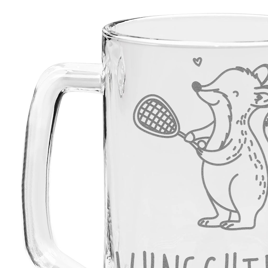 Personalisierter Gravur Bierkrug Fuchs Squash spielen Personalisierter Bierkrug, Personalisierter Bier Krug, Personalisiertes Bierkrug Glas, Bierkrug mit Namen, Bier Krug mit Namen, Bierkrug Glas mit Namen, Vatertag, Wunschtext, Wunschname, Personalisierbar, Selbst gestalten, Geschenk, Sport, Sportart, Hobby, Schenken, Danke, Dankeschön, Auszeichnung, Gewinn, Sportler, Squash spielen, Squashhalle, Ballsport