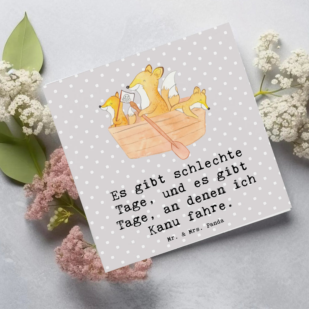 Deluxe Karte Fuchs Kanufahren Karte, Grußkarte, Klappkarte, Einladungskarte, Glückwunschkarte, Hochzeitskarte, Geburtstagskarte, Hochwertige Grußkarte, Hochwertige Klappkarte, Geschenk, Sport, Sportart, Hobby, Schenken, Danke, Dankeschön, Auszeichnung, Gewinn, Sportler, Kanu fahren, Kanu Schule, Kanuverleih, Kanutour, Paddeltour