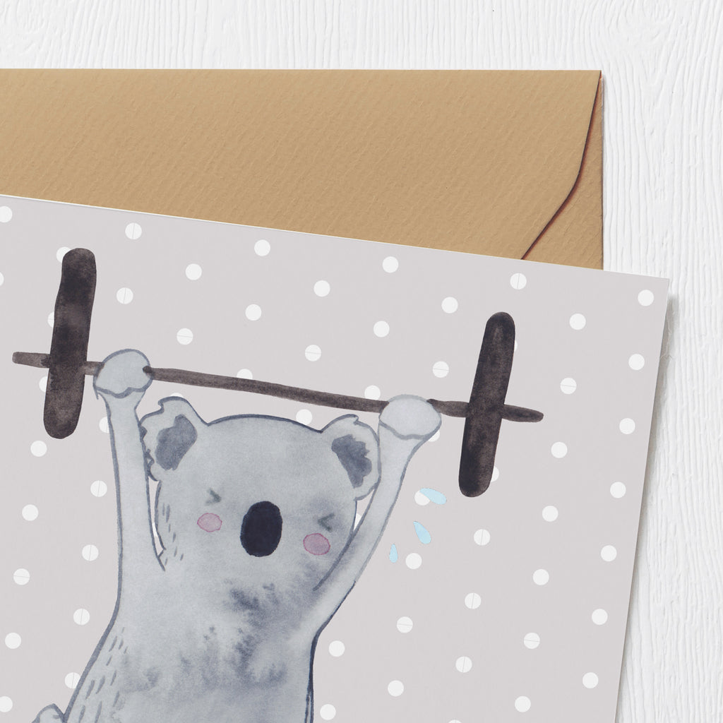 Deluxe Karte Koala Crossfit Karte, Grußkarte, Klappkarte, Einladungskarte, Glückwunschkarte, Hochzeitskarte, Geburtstagskarte, Hochwertige Grußkarte, Hochwertige Klappkarte, Geschenk, Sport, Sportart, Hobby, Schenken, Danke, Dankeschön, Auszeichnung, Gewinn, Sportler, Crossfit, Wettkampfsport, Sportschule