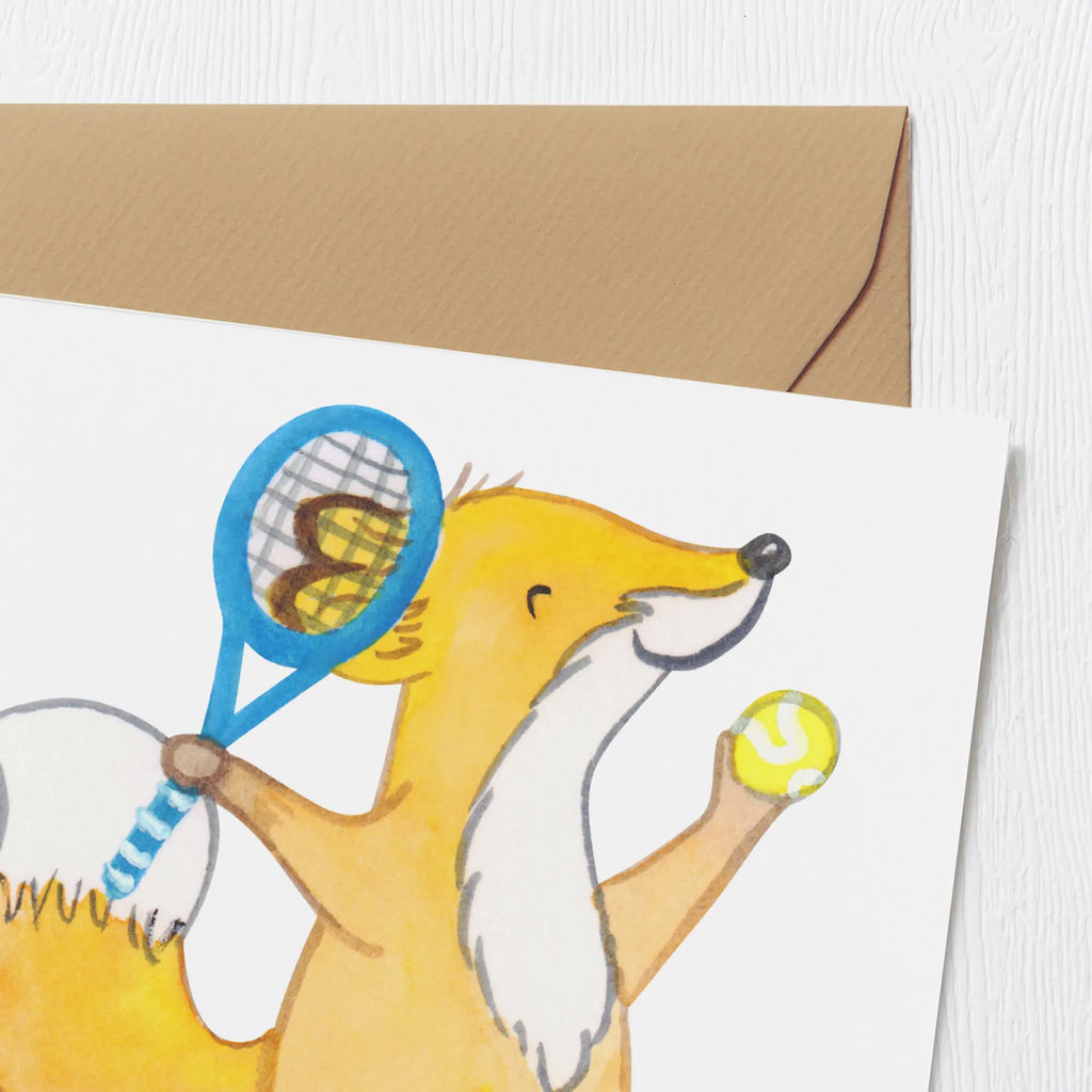 Deluxe Karte Fuchs Tennis spielen Karte, Grußkarte, Klappkarte, Einladungskarte, Glückwunschkarte, Hochzeitskarte, Geburtstagskarte, Hochwertige Grußkarte, Hochwertige Klappkarte, Geschenk, Sport, Sportart, Hobby, Schenken, Danke, Dankeschön, Auszeichnung, Gewinn, Sportler, Tennis spielen, Tennisclub, Tennisverein, Tennis Turnier, Ballsportart