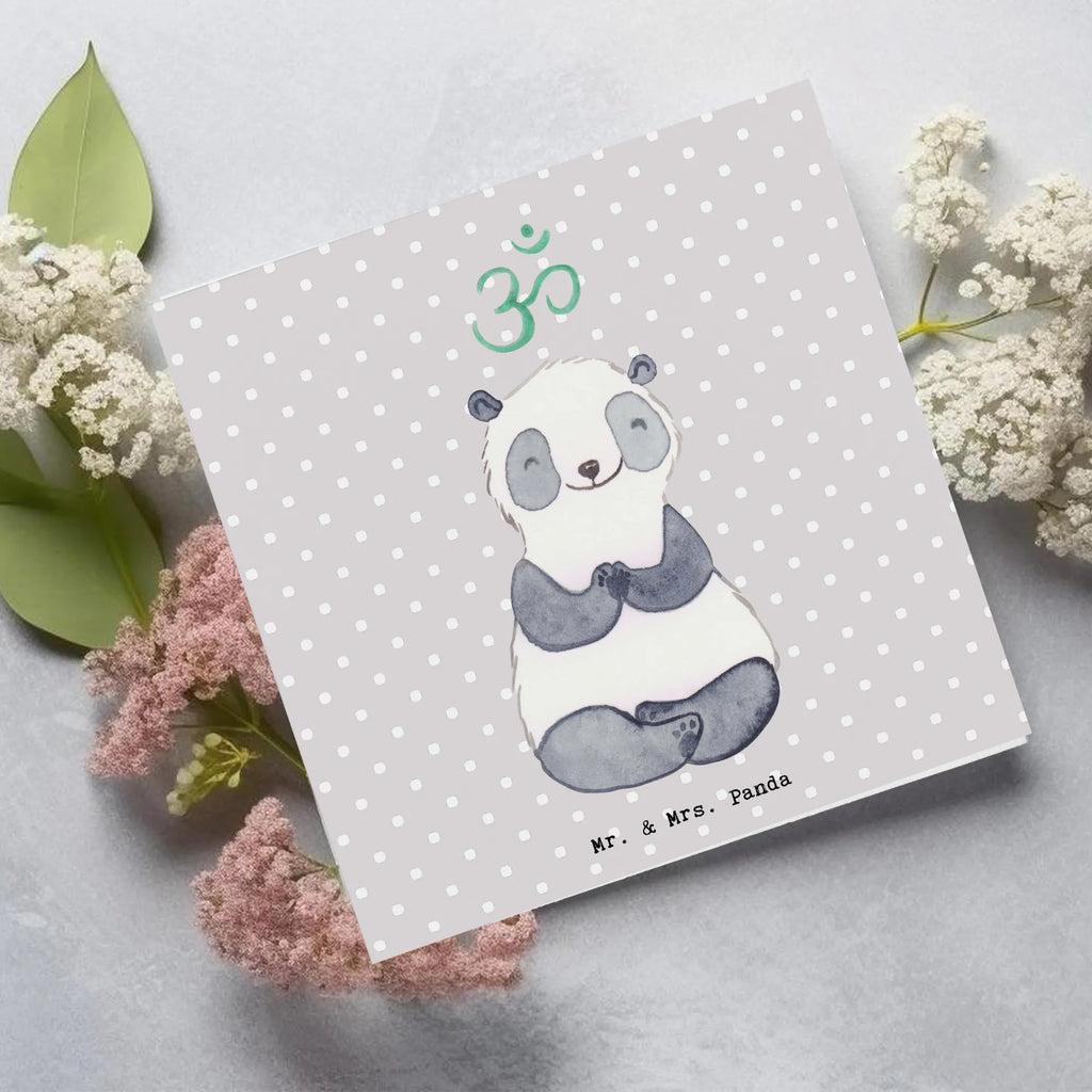 Deluxe Karte Panda Meditieren Karte, Grußkarte, Klappkarte, Einladungskarte, Glückwunschkarte, Hochzeitskarte, Geburtstagskarte, Hochwertige Grußkarte, Hochwertige Klappkarte, Geschenk, Sport, Sportart, Hobby, Schenken, Danke, Dankeschön, Auszeichnung, Gewinn, Sportler, Meditieren, Meditation, Meditationskurs