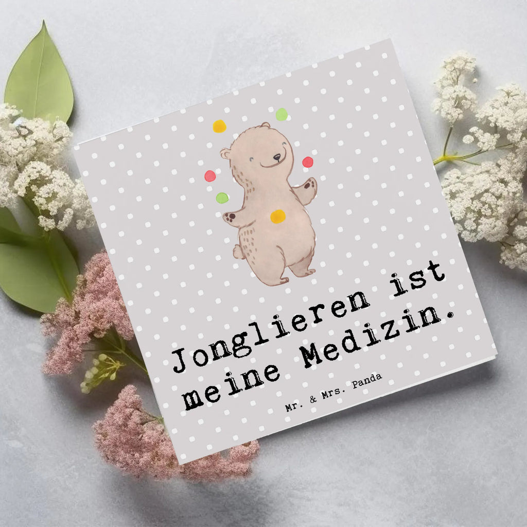 Deluxe Karte Bär Jonglieren Karte, Grußkarte, Klappkarte, Einladungskarte, Glückwunschkarte, Hochzeitskarte, Geburtstagskarte, Hochwertige Grußkarte, Hochwertige Klappkarte, Geschenk, Sport, Sportart, Hobby, Schenken, Danke, Dankeschön, Auszeichnung, Gewinn, Sportler, Jonglieren, Jongleur, Zirkus, Artistik