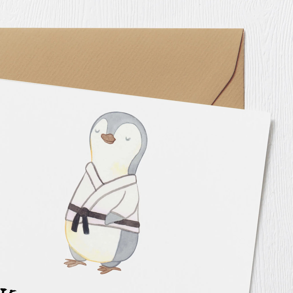 Deluxe Karte Pinguin Karate Karte, Grußkarte, Klappkarte, Einladungskarte, Glückwunschkarte, Hochzeitskarte, Geburtstagskarte, Hochwertige Grußkarte, Hochwertige Klappkarte, Geschenk, Sport, Sportart, Hobby, Schenken, Danke, Dankeschön, Auszeichnung, Gewinn, Sportler, Karate, Kampfsportart, Selbstverteidigung, Kampfkunst, Karate Verein