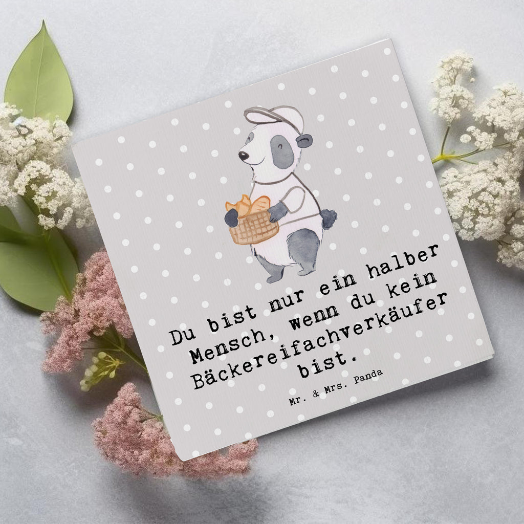 Deluxe Karte Bäckereifachverkäufer Herz Karte, Grußkarte, Klappkarte, Einladungskarte, Glückwunschkarte, Hochzeitskarte, Geburtstagskarte, Hochwertige Grußkarte, Hochwertige Klappkarte, Beruf, Ausbildung, Jubiläum, Abschied, Rente, Kollege, Kollegin, Geschenk, Schenken, Arbeitskollege, Mitarbeiter, Firma, Danke, Dankeschön, Bäckereifachverkäufer, Backwarenverkäufer, Bäckerei, Backstube, Bäckerladen, Brotmanufaktur