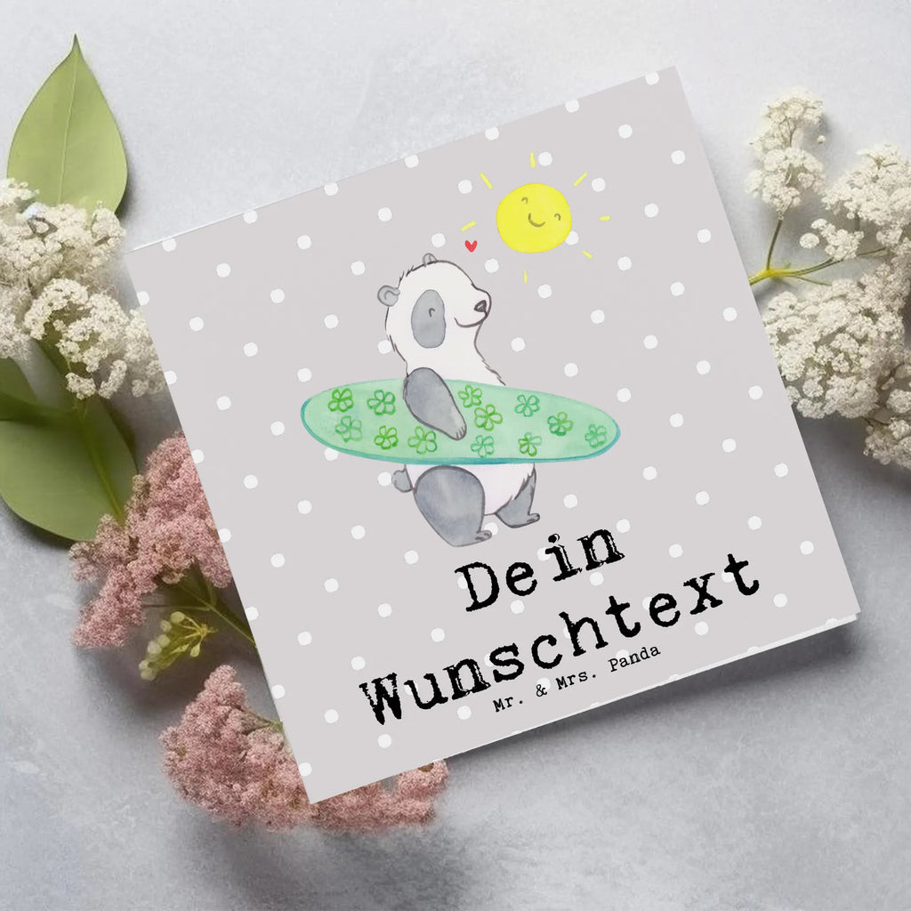 Personalisierte Deluxe Karte Panda Surfen Personalisierte Grußkarte, Personalisiertere Klappkarte, Personalisierte Einladungskarte, Personalisierte Glückwunschkarte, Personalisierte Hochzeitskarte, Personalisierte Geburtstagskarte, Grußkarte mit Namen, Grußkarte selber drucken, Grußkarte selbst gestalten, Grußkarte mit persönlichen Nachrichten, Grußkarte als Geldgeschenk, Grußkarten personalisiert, Personalisierte Karte, Geschenk, Sport, Sportart, Hobby, Schenken, Danke, Dankeschön, Auszeichnung, Gewinn, Sportler, Wellenreiten, Surfen, Surfschule