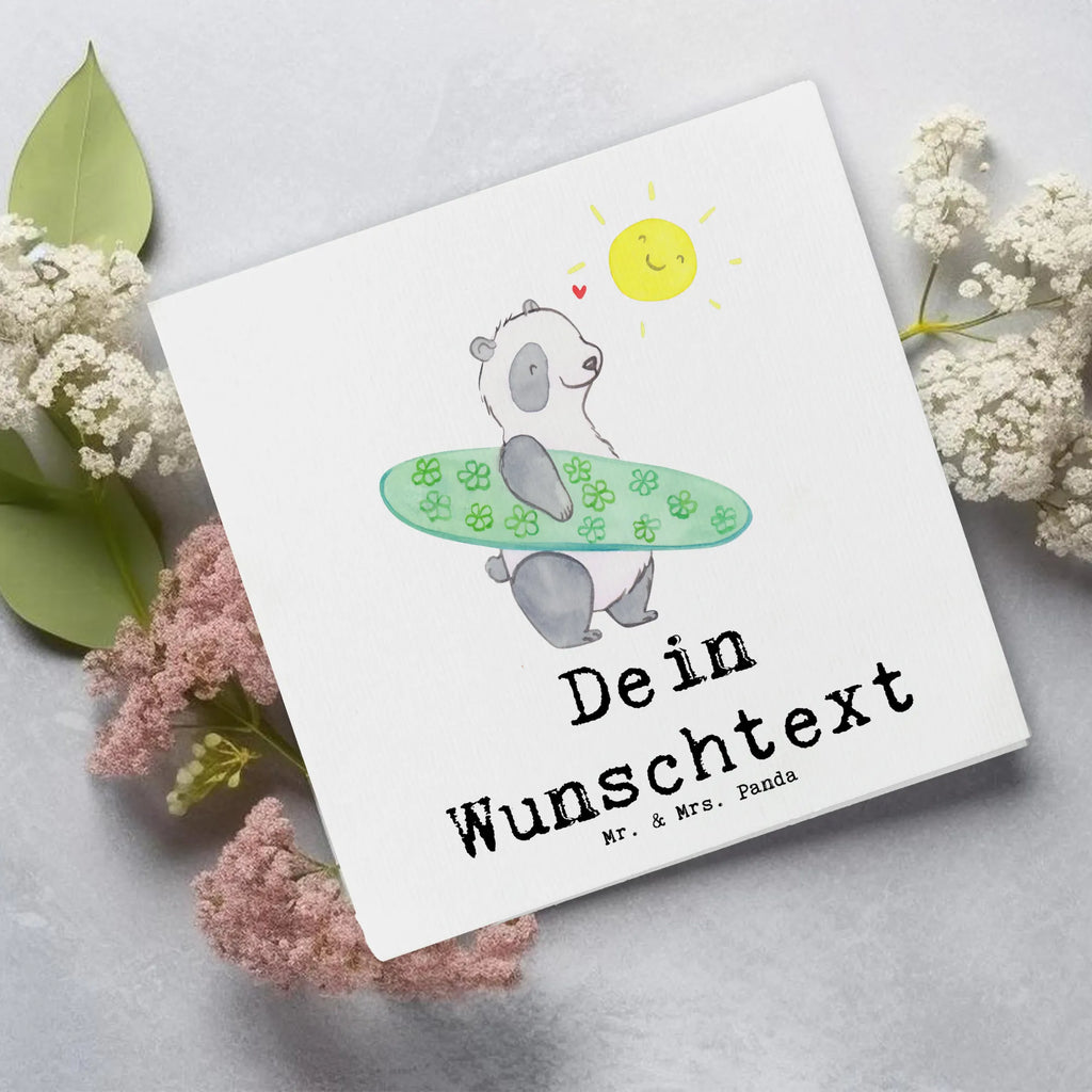 Personalisierte Deluxe Karte Panda Surfen Personalisierte Grußkarte, Personalisiertere Klappkarte, Personalisierte Einladungskarte, Personalisierte Glückwunschkarte, Personalisierte Hochzeitskarte, Personalisierte Geburtstagskarte, Grußkarte mit Namen, Grußkarte selber drucken, Grußkarte selbst gestalten, Grußkarte mit persönlichen Nachrichten, Grußkarte als Geldgeschenk, Grußkarten personalisiert, Personalisierte Karte, Geschenk, Sport, Sportart, Hobby, Schenken, Danke, Dankeschön, Auszeichnung, Gewinn, Sportler, Wellenreiten, Surfen, Surfschule