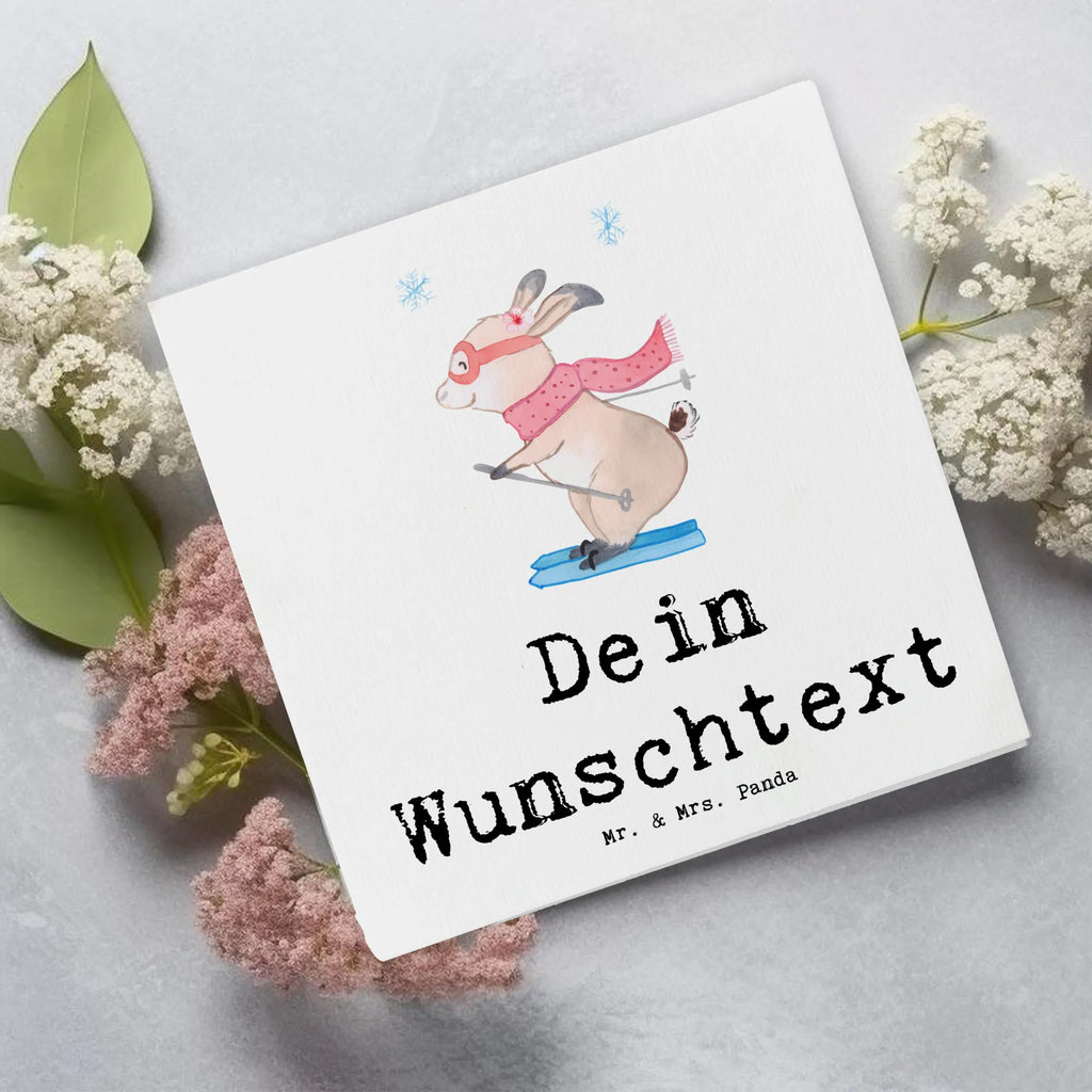 Personalisierte Deluxe Karte Hase Skifahren Personalisierte Grußkarte, Personalisiertere Klappkarte, Personalisierte Einladungskarte, Personalisierte Glückwunschkarte, Personalisierte Hochzeitskarte, Personalisierte Geburtstagskarte, Grußkarte mit Namen, Grußkarte selber drucken, Grußkarte selbst gestalten, Grußkarte mit persönlichen Nachrichten, Grußkarte als Geldgeschenk, Grußkarten personalisiert, Personalisierte Karte, Geschenk, Sport, Sportart, Hobby, Schenken, Danke, Dankeschön, Auszeichnung, Gewinn, Sportler, Ski fahren, Skifahren, Skisport, Skiwettbewerb, Skirennen