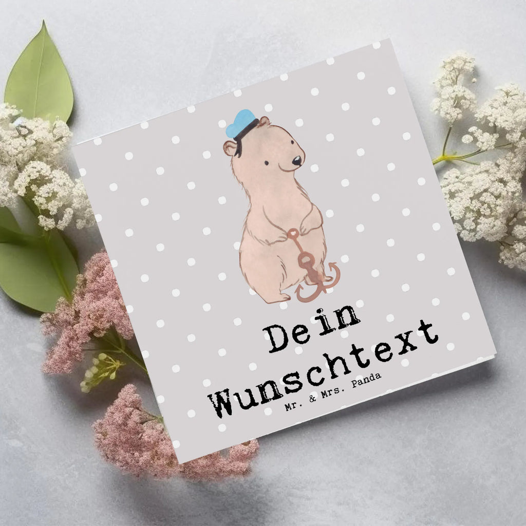 Personalisierte Deluxe Karte Matrosin Herz Personalisierte Grußkarte, Personalisiertere Klappkarte, Personalisierte Einladungskarte, Personalisierte Glückwunschkarte, Personalisierte Hochzeitskarte, Personalisierte Geburtstagskarte, Grußkarte mit Namen, Grußkarte selber drucken, Grußkarte selbst gestalten, Grußkarte mit persönlichen Nachrichten, Grußkarte als Geldgeschenk, Grußkarten personalisiert, Personalisierte Karte, Beruf, Ausbildung, Jubiläum, Abschied, Rente, Kollege, Kollegin, Geschenk, Schenken, Arbeitskollege, Mitarbeiter, Firma, Danke, Dankeschön, Matrosin, Seeleute, Schiff, Schiffsmechanikerin