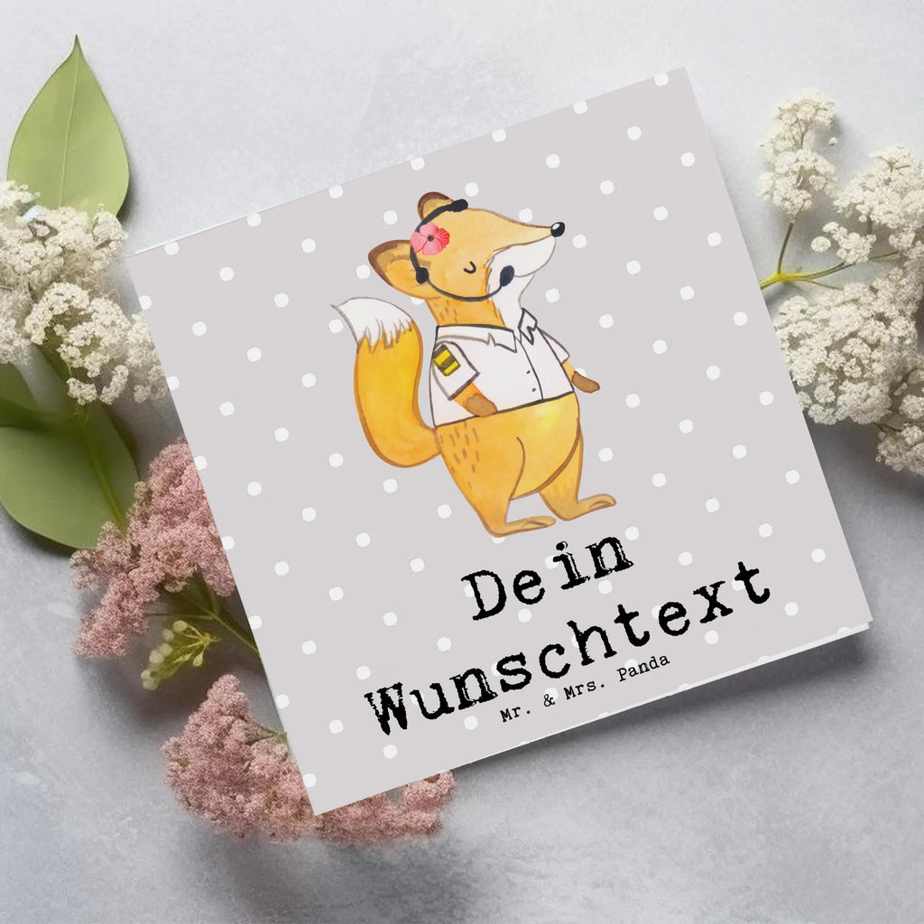 Personalisierte Deluxe Karte Pilotin Herz Personalisierte Grußkarte, Personalisiertere Klappkarte, Personalisierte Einladungskarte, Personalisierte Glückwunschkarte, Personalisierte Hochzeitskarte, Personalisierte Geburtstagskarte, Grußkarte mit Namen, Grußkarte selber drucken, Grußkarte selbst gestalten, Grußkarte mit persönlichen Nachrichten, Grußkarte als Geldgeschenk, Grußkarten personalisiert, Personalisierte Karte, Beruf, Ausbildung, Jubiläum, Abschied, Rente, Kollege, Kollegin, Geschenk, Schenken, Arbeitskollege, Mitarbeiter, Firma, Danke, Dankeschön, Pilotin, Flugkapitänin, Cockpit, Flugzeug