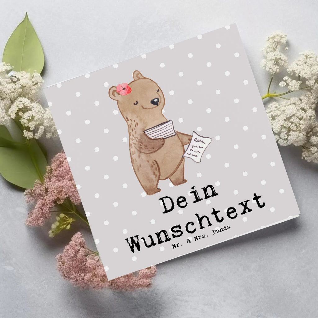 Personalisierte Deluxe Karte Bürokauffrau Herz Personalisierte Grußkarte, Personalisiertere Klappkarte, Personalisierte Einladungskarte, Personalisierte Glückwunschkarte, Personalisierte Hochzeitskarte, Personalisierte Geburtstagskarte, Grußkarte mit Namen, Grußkarte selber drucken, Grußkarte selbst gestalten, Grußkarte mit persönlichen Nachrichten, Grußkarte als Geldgeschenk, Grußkarten personalisiert, Personalisierte Karte, Beruf, Ausbildung, Jubiläum, Abschied, Rente, Kollege, Kollegin, Geschenk, Schenken, Arbeitskollege, Mitarbeiter, Firma, Danke, Dankeschön, Bürokauffrau, Kauffrau für Büromanagement