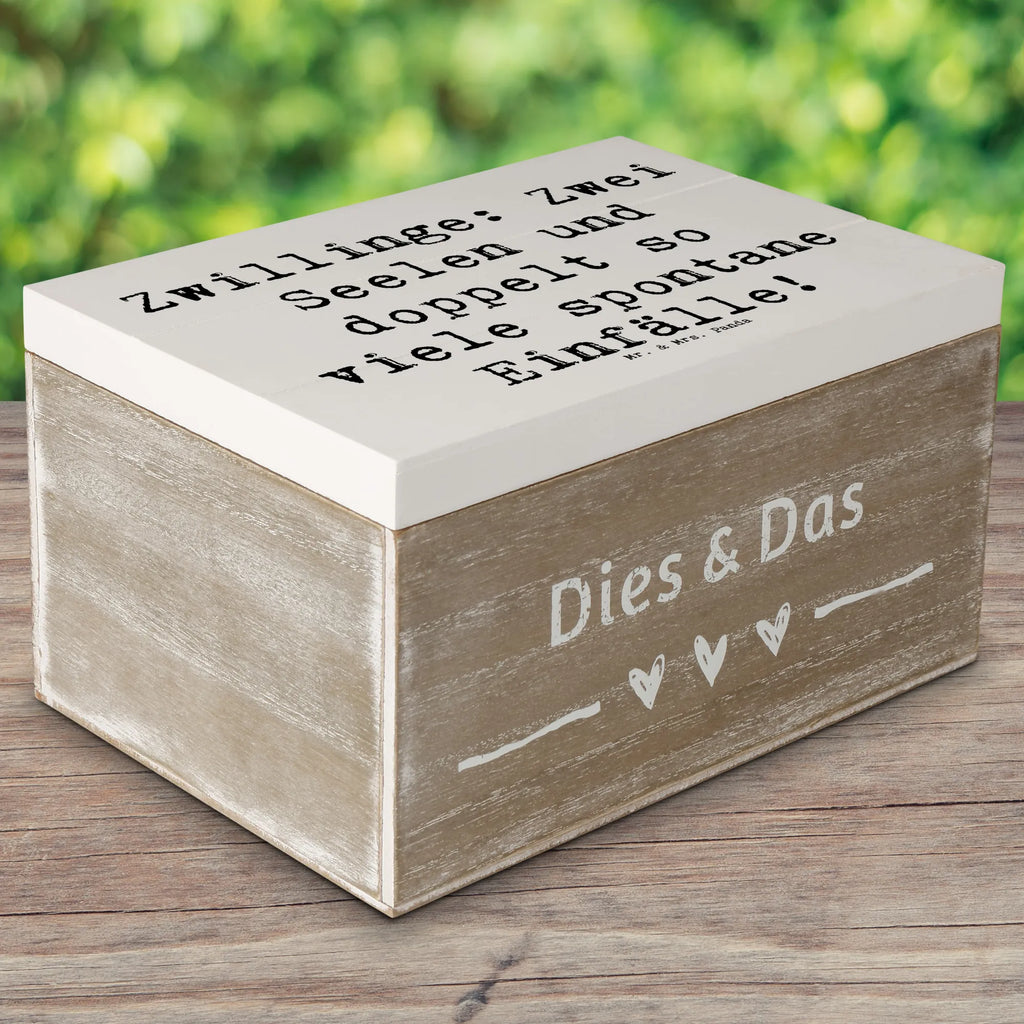 Holzkiste Spruch Zwillinge Abenteuer Holzkiste, Kiste, Schatzkiste, Truhe, Schatulle, XXL, Erinnerungsbox, Erinnerungskiste, Dekokiste, Aufbewahrungsbox, Geschenkbox, Geschenkdose, Tierkreiszeichen, Sternzeichen, Horoskop, Astrologie, Aszendent