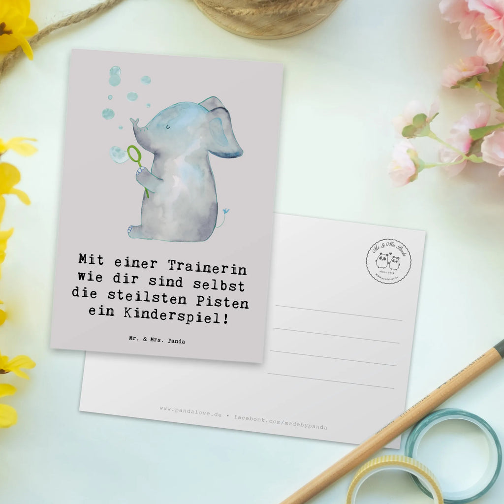 Postkarte Skifahren Trainerin Postkarte, Karte, Geschenkkarte, Grußkarte, Einladung, Ansichtskarte, Geburtstagskarte, Einladungskarte, Dankeskarte, Ansichtskarten, Einladung Geburtstag, Einladungskarten Geburtstag, Geschenk, Sport, Sportart, Hobby, Schenken, Danke, Dankeschön, Auszeichnung, Gewinn, Sportler