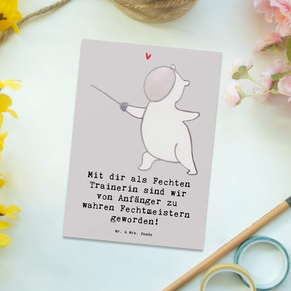 Postkarte Fechten Trainerin Meister Postkarte, Karte, Geschenkkarte, Grußkarte, Einladung, Ansichtskarte, Geburtstagskarte, Einladungskarte, Dankeskarte, Ansichtskarten, Einladung Geburtstag, Einladungskarten Geburtstag, Geschenk, Sport, Sportart, Hobby, Schenken, Danke, Dankeschön, Auszeichnung, Gewinn, Sportler