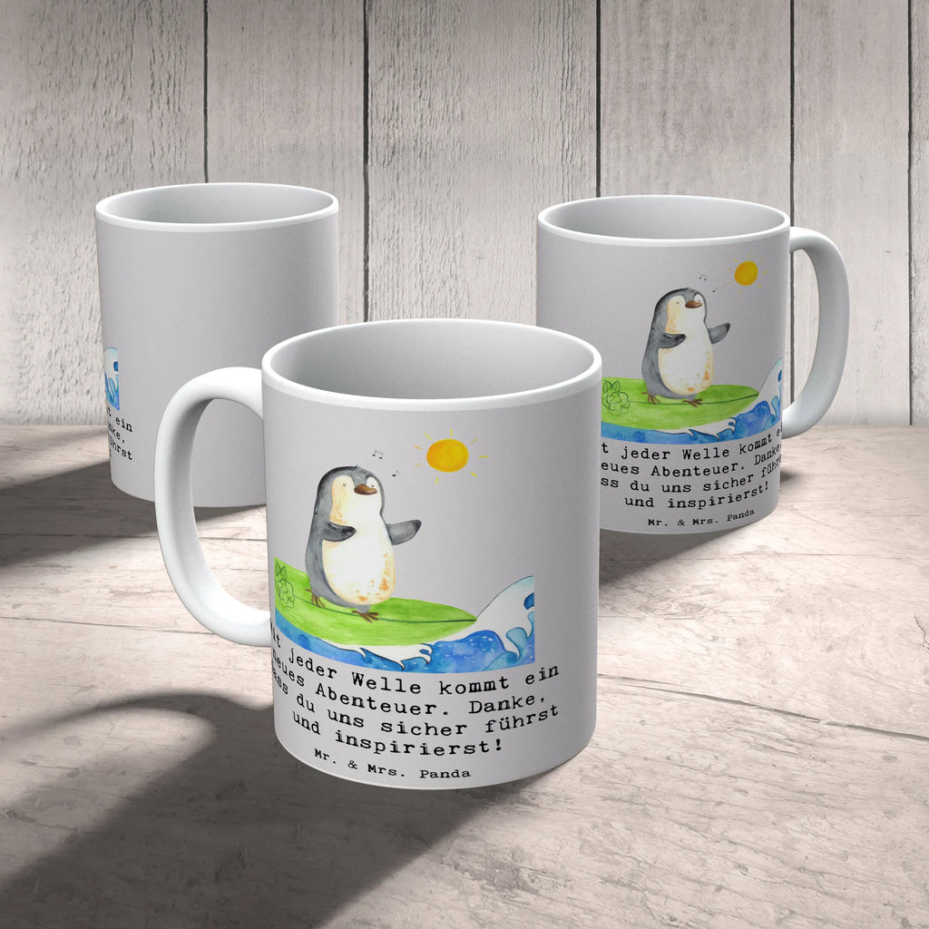 Tasse Surfen Trainerin Abenteuer Tasse, Kaffeetasse, Teetasse, Becher, Kaffeebecher, Teebecher, Keramiktasse, Porzellantasse, Büro Tasse, Geschenk Tasse, Tasse Sprüche, Tasse Motive, Kaffeetassen, Tasse bedrucken, Designer Tasse, Cappuccino Tassen, Schöne Teetassen, Geschenk, Sport, Sportart, Hobby, Schenken, Danke, Dankeschön, Auszeichnung, Gewinn, Sportler