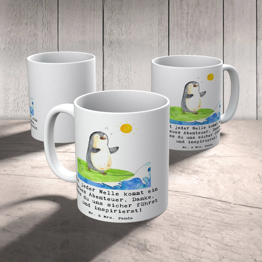 Tasse Surfen Trainerin Abenteuer Tasse, Kaffeetasse, Teetasse, Becher, Kaffeebecher, Teebecher, Keramiktasse, Porzellantasse, Büro Tasse, Geschenk Tasse, Tasse Sprüche, Tasse Motive, Kaffeetassen, Tasse bedrucken, Designer Tasse, Cappuccino Tassen, Schöne Teetassen, Geschenk, Sport, Sportart, Hobby, Schenken, Danke, Dankeschön, Auszeichnung, Gewinn, Sportler