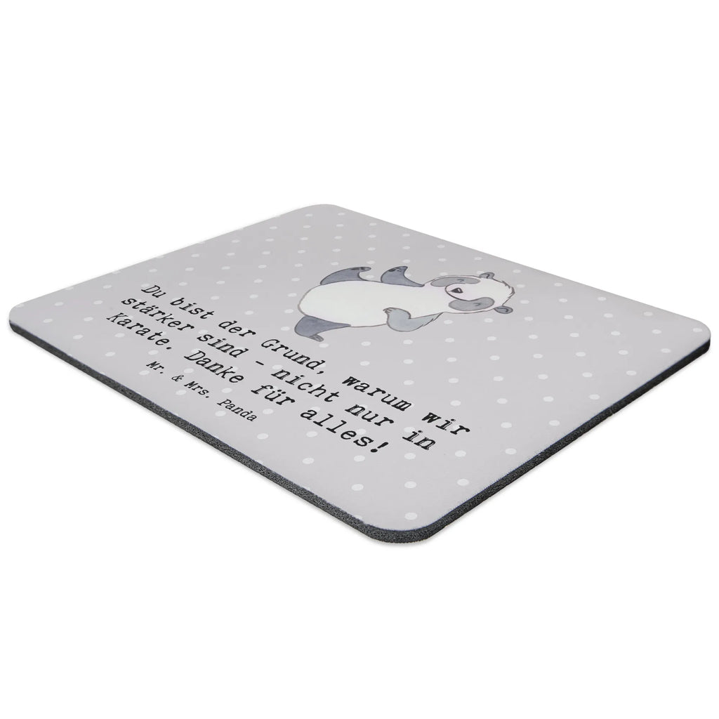 Mauspad Karate Trainerin Stärke Mousepad, Computer zubehör, Büroausstattung, PC Zubehör, Arbeitszimmer, Mauspad, Einzigartiges Mauspad, Designer Mauspad, Mausunterlage, Mauspad Büro, Geschenk, Sport, Sportart, Hobby, Schenken, Danke, Dankeschön, Auszeichnung, Gewinn, Sportler