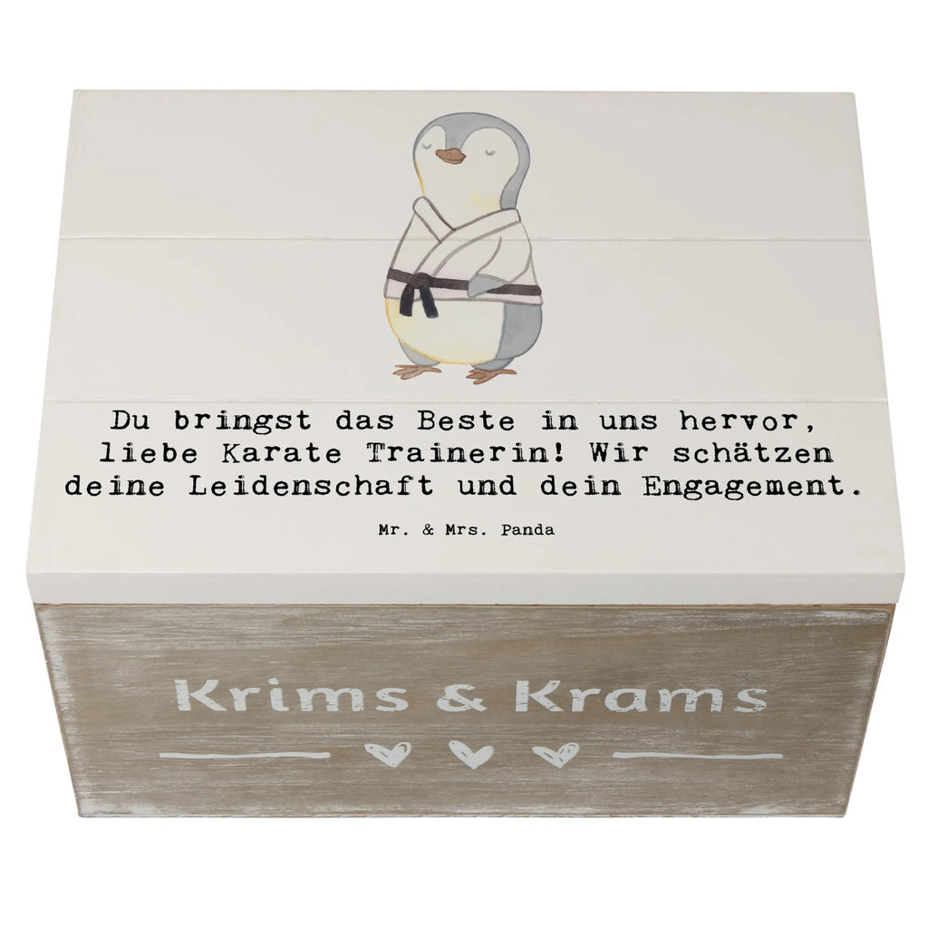 Holzkiste Karate Trainerin Holzkiste, Kiste, Schatzkiste, Truhe, Schatulle, XXL, Erinnerungsbox, Erinnerungskiste, Dekokiste, Aufbewahrungsbox, Geschenkbox, Geschenkdose, Geschenk, Sport, Sportart, Hobby, Schenken, Danke, Dankeschön, Auszeichnung, Gewinn, Sportler