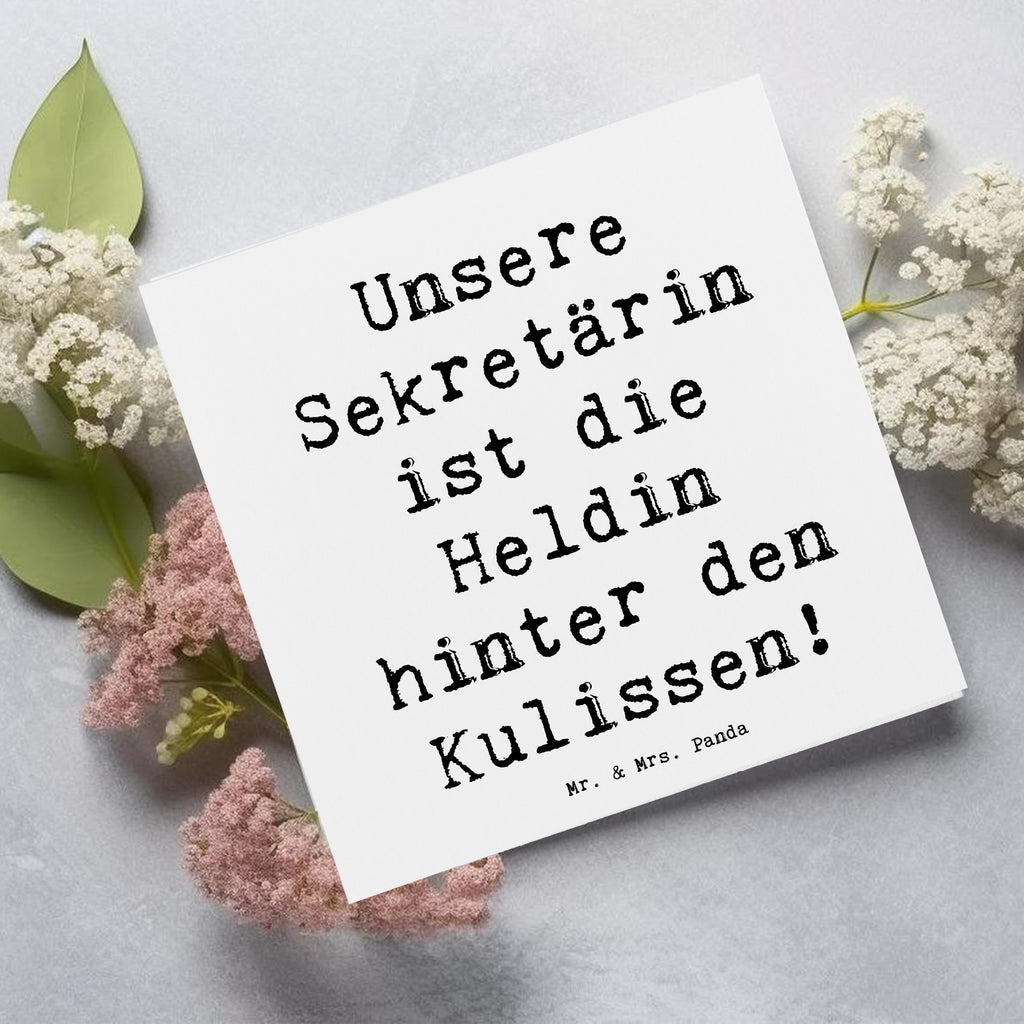 Deluxe Karte Unsere Sekretärin ist die Heldin hinter den Kulissen! Karte, Grußkarte, Klappkarte, Einladungskarte, Glückwunschkarte, Hochzeitskarte, Geburtstagskarte, Hochwertige Grußkarte, Hochwertige Klappkarte