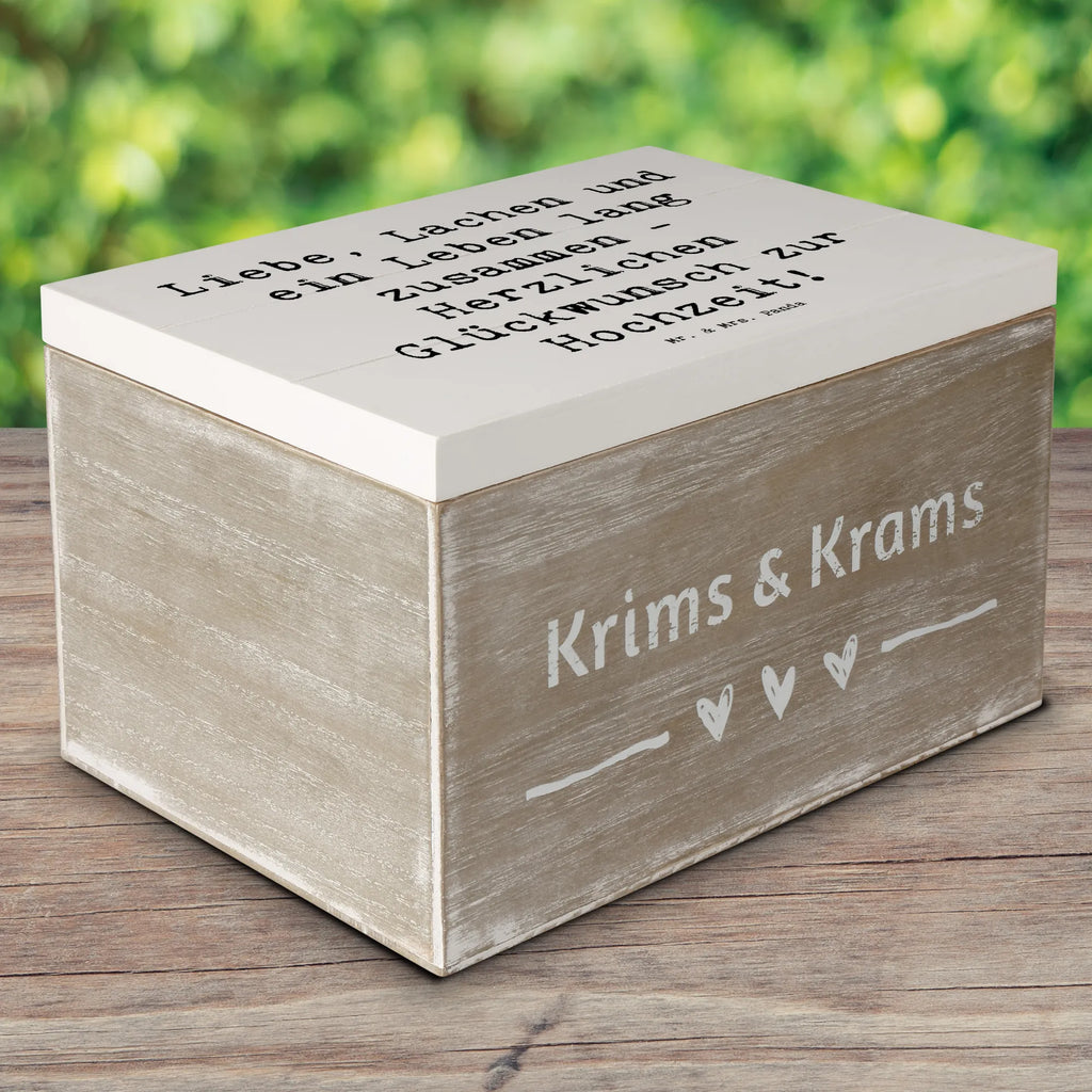 Holzkiste Spruch Hochzeit Liebe Lachen Holzkiste, Kiste, Schatzkiste, Truhe, Schatulle, XXL, Erinnerungsbox, Erinnerungskiste, Dekokiste, Aufbewahrungsbox, Geschenkbox, Geschenkdose, Hochzeit, Hochzeitsgeschenk, Ehe, Hochzeitsfeier, Trauung, Trauungsgeschenk, Hochzeitskarte, Verlobungsfeier, Verlobungsgeschenk, Hochzeitsgeschenkideen, Hochzeitsgeschenke für Brautpaar